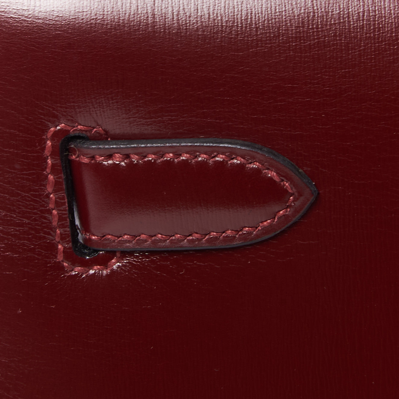 Box Kelly Sellier 32 Rouge H