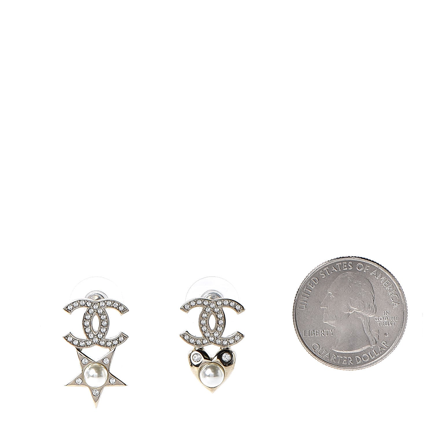 Chanel Crystal Pearl Charming Winter CC Star Heart Earrings Gold 2 of 5