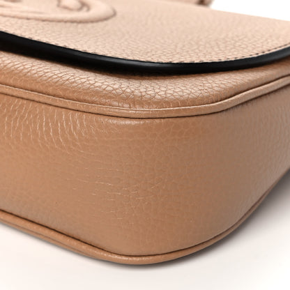 Gucci Pebbled Calfskin Medium Soho Flap Crossbody Camelia 11 of 11