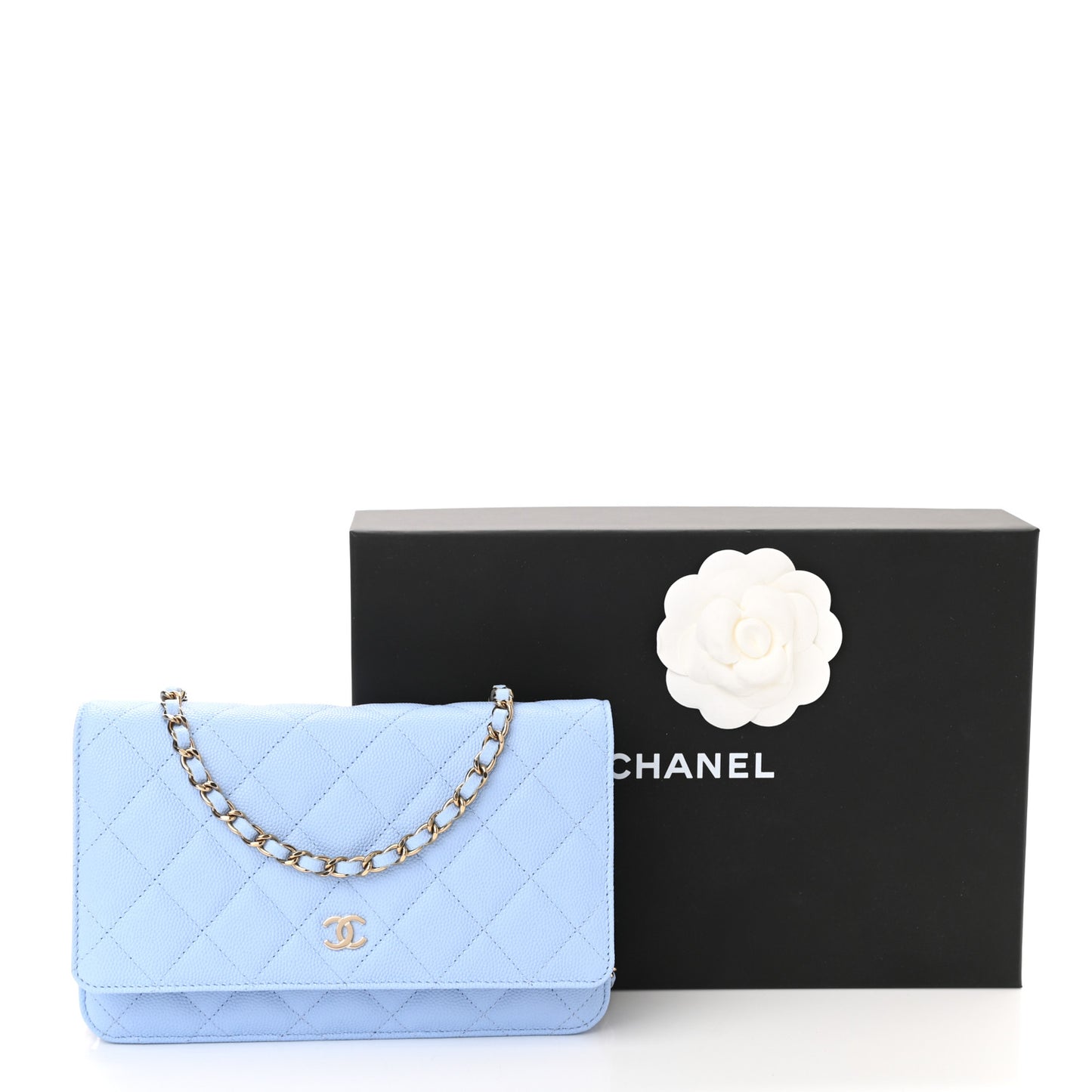 Caviar Quilted Wallet On Chain WOC Blue