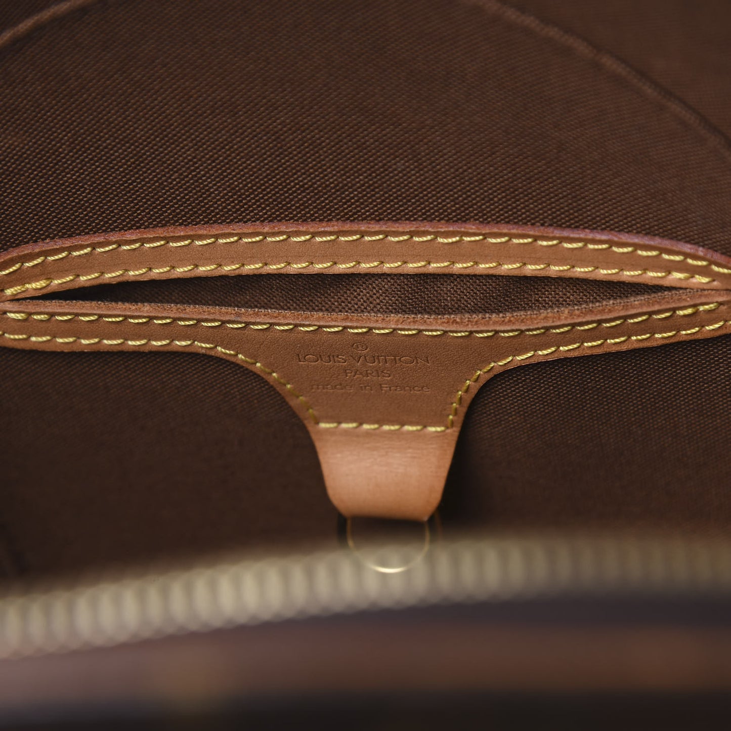 Monogram Ellipse MM