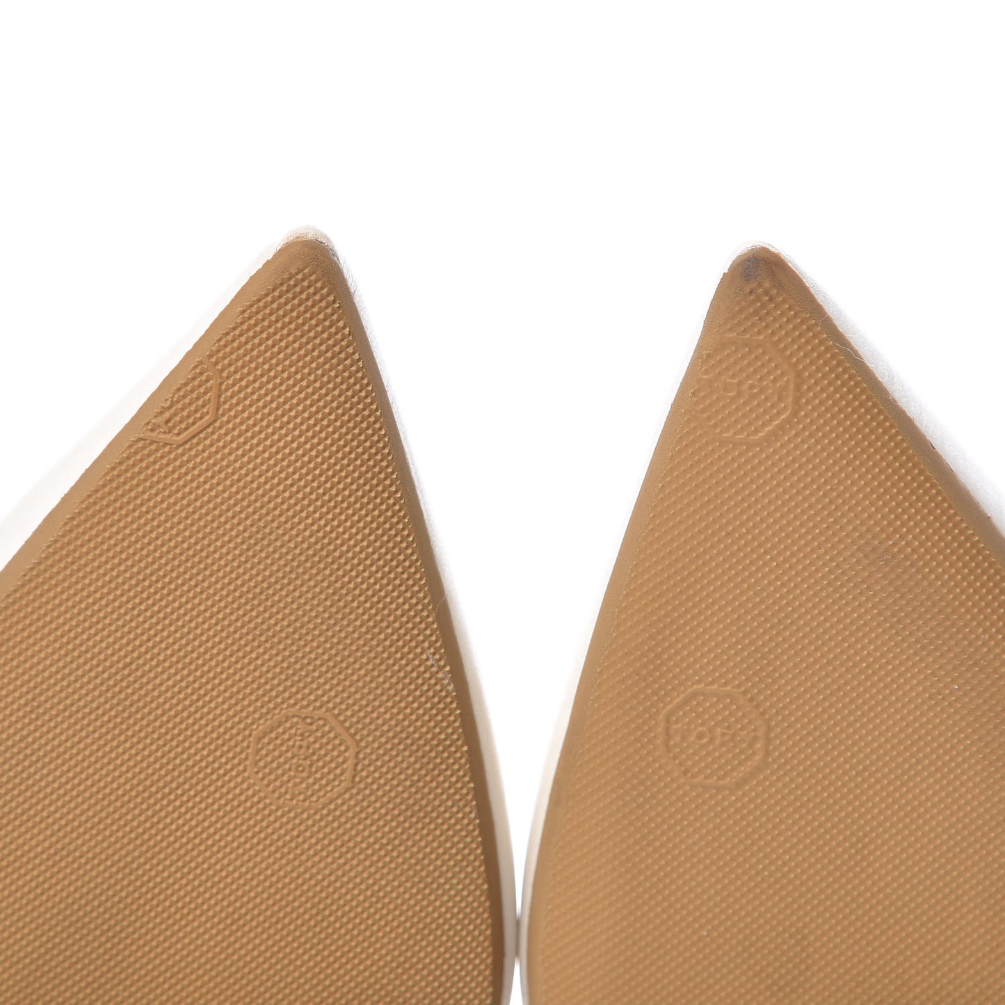 Nappa Love Latch Ankle Wrap 100mm Pumps 39 Light Ivory
