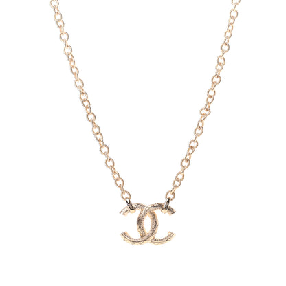 Chanel Metal Quilted CC Necklace Gold 1 of 5
