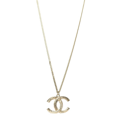 Chanel CC Camellia Necklace Gold 1 of 6