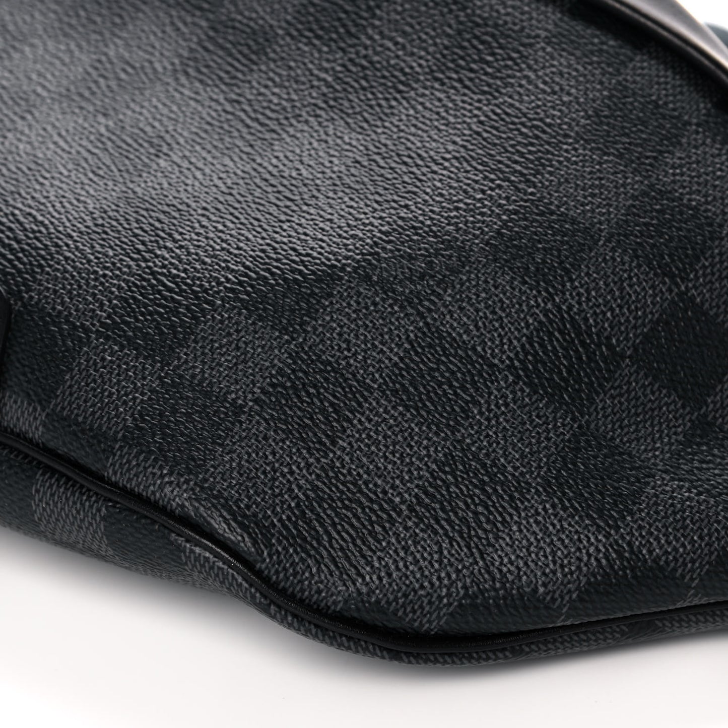 Damier Graphite Discovery Bumbag