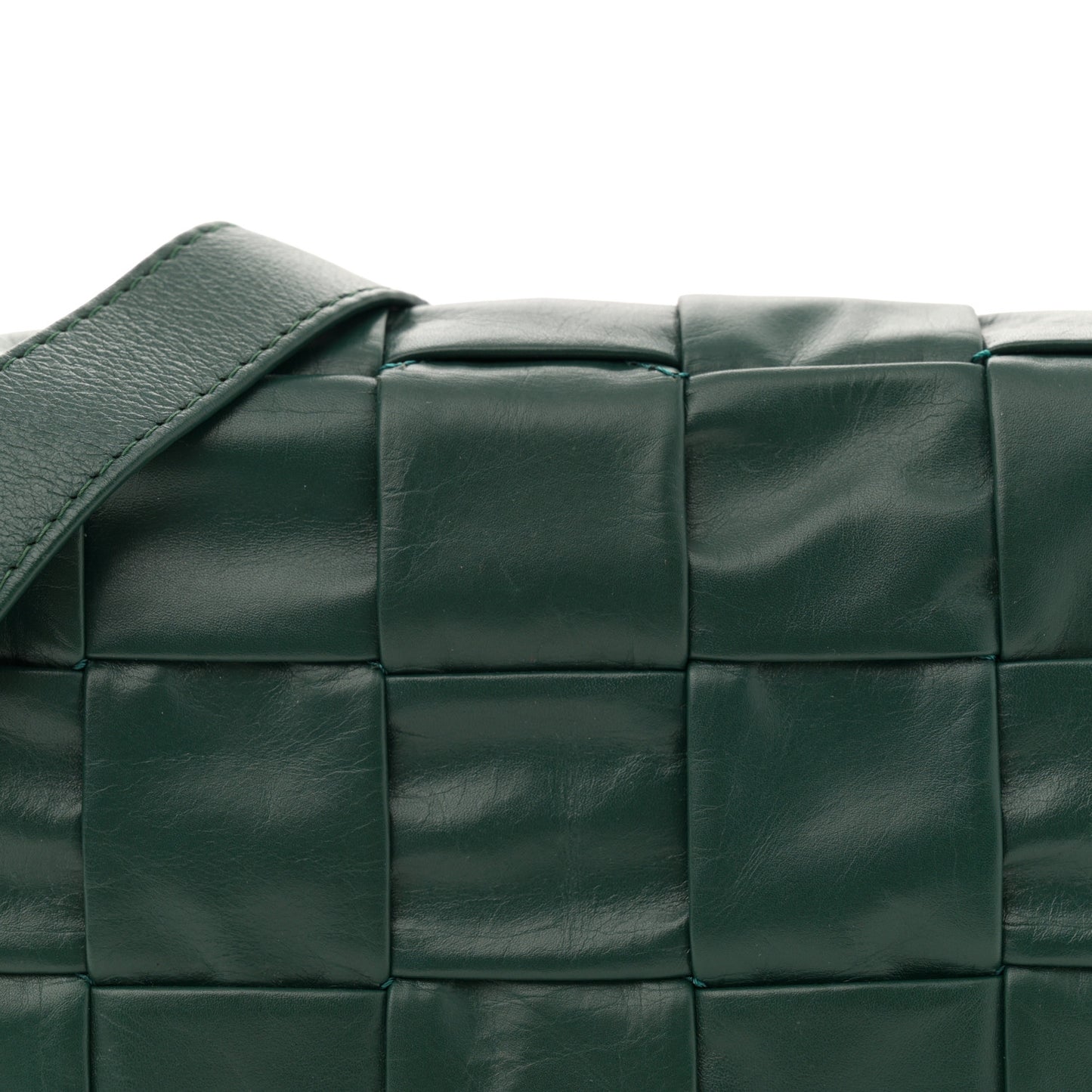 Paper Calfskin Maxi Intreccio Small Cassette Crossbody Bag Raintree