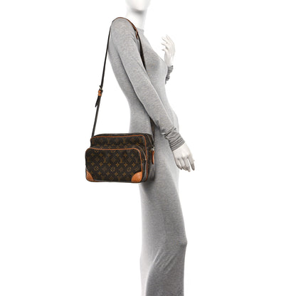 Louis Vuitton Monogram Nil 28 2 of 14