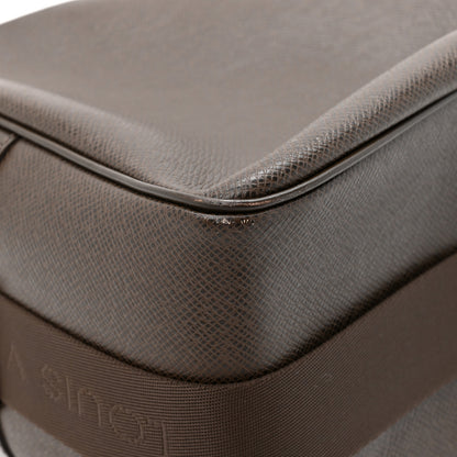 Louis Vuitton Taiga Reporter Messenger Grizzli 12 of 13
