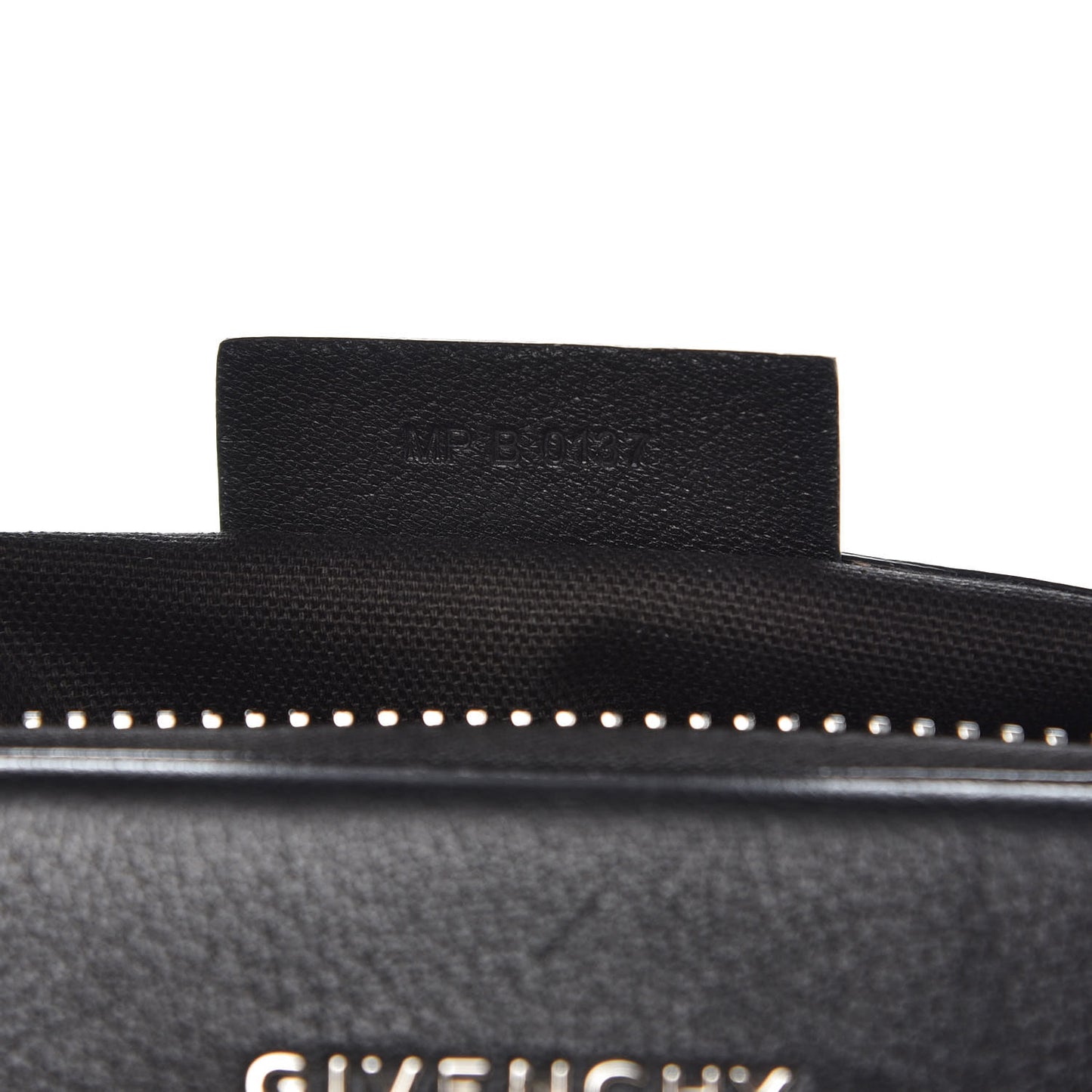 Sugar Goatskin Medium Antigona Black