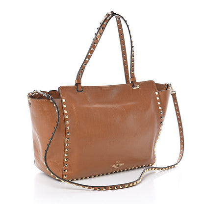 Valentino Garavani Textured Calfskin Medium Rockstud Tote Camel 3 of 9