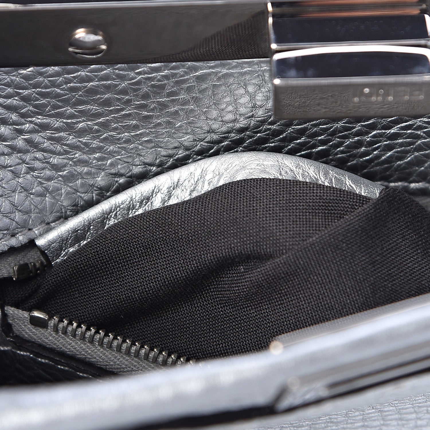 Fendi Cuoio Romano Lux Selleria Mini Peekaboo Iconic Satchel Argento 8 of 13