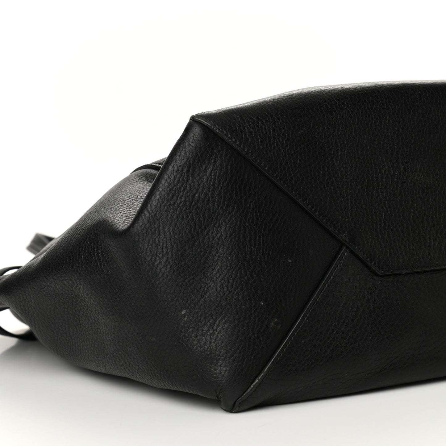 Soft Grained Calfskin Small Belt Cabas Phantom Black