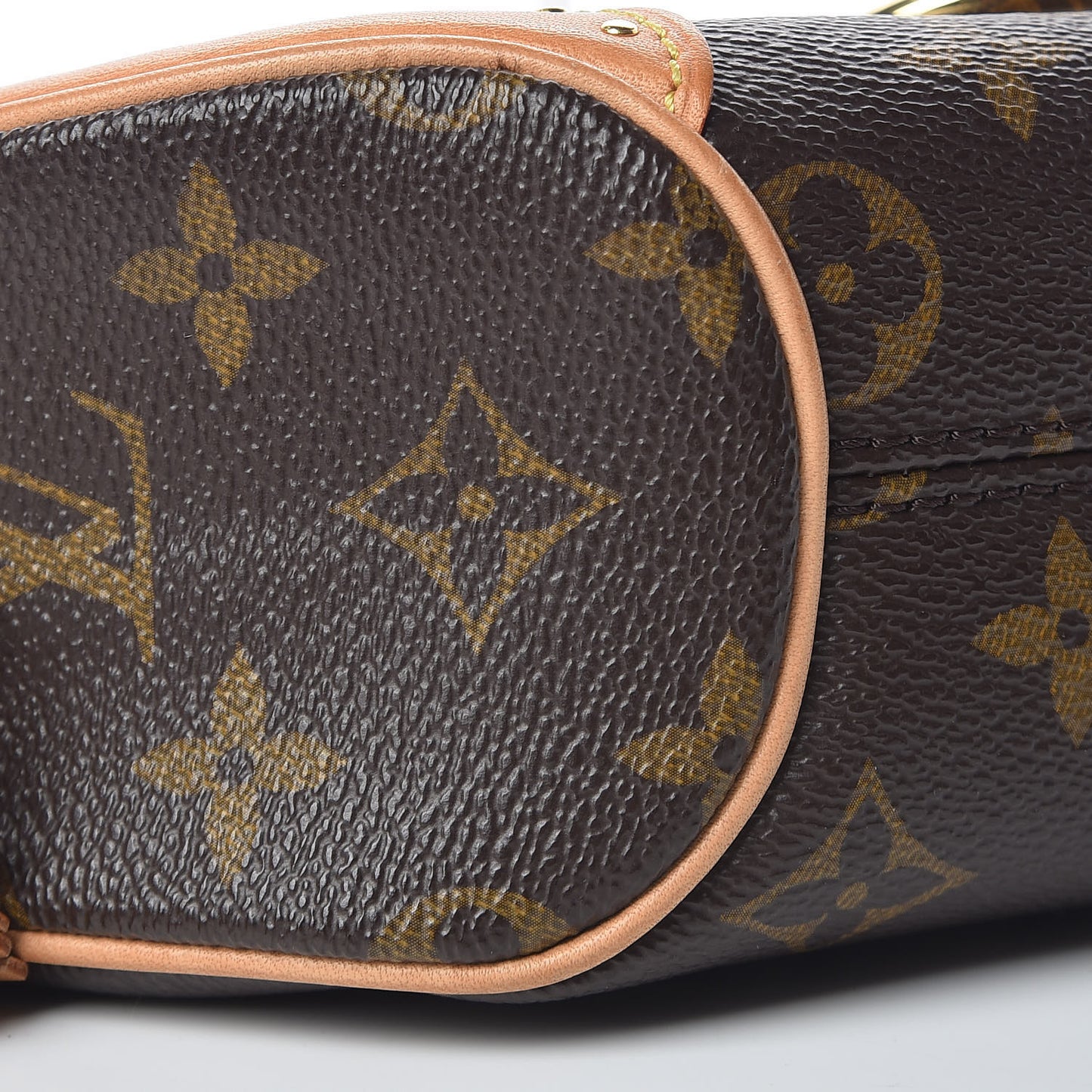 Monogram Saint Cloud