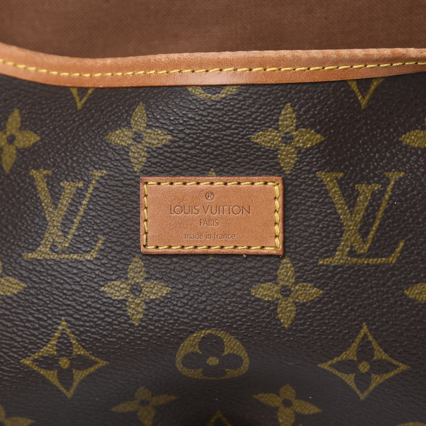 Monogram Saumur 35