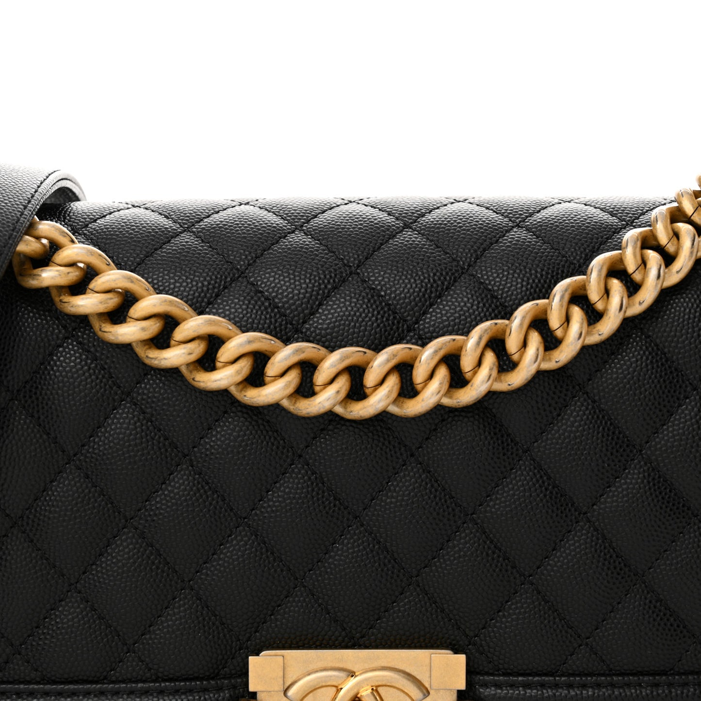 Caviar Quilted Medium Boy Flap Black
