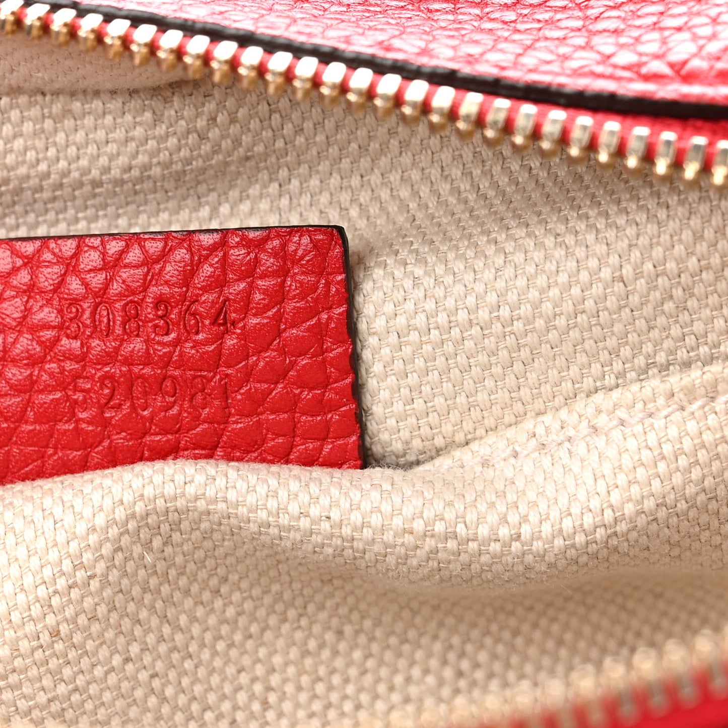 Pebbled Calfskin Small Soho Disco Bag Tabasco Red