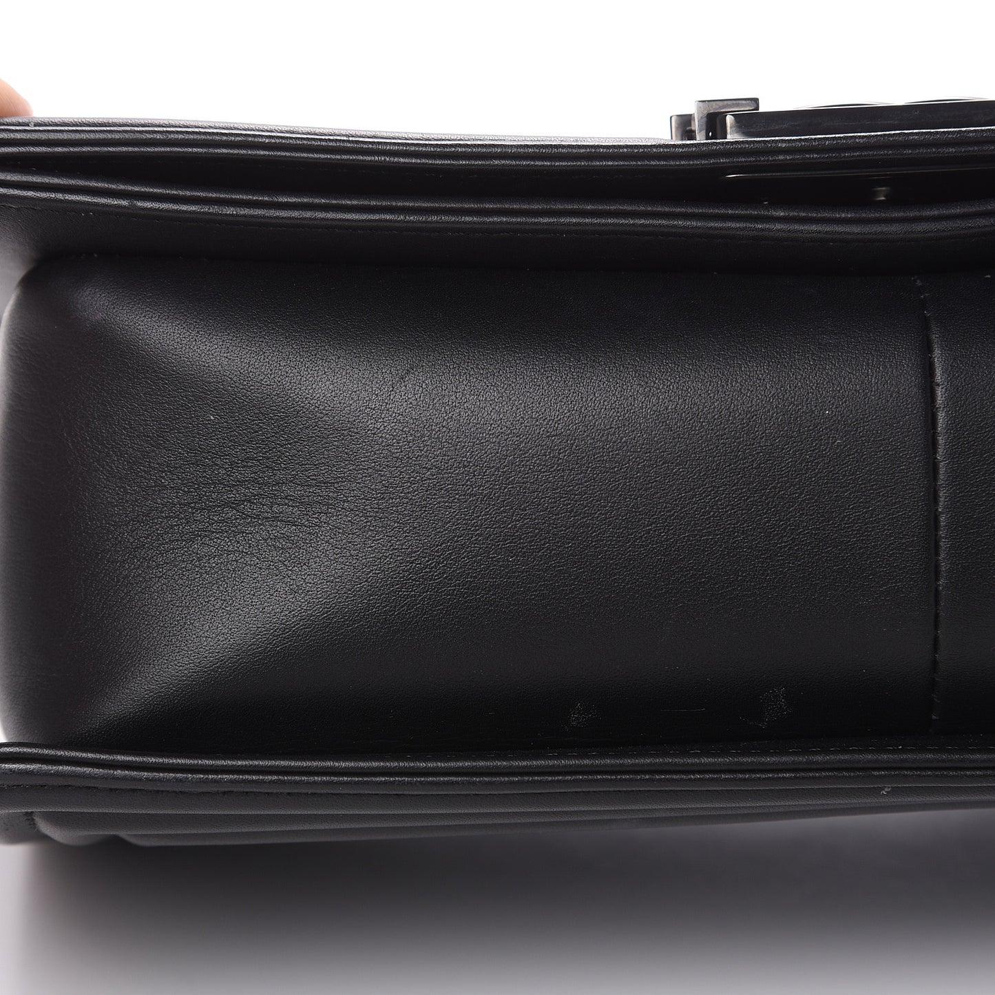 Calfskin Quilted Medium Boy Flap So Black
