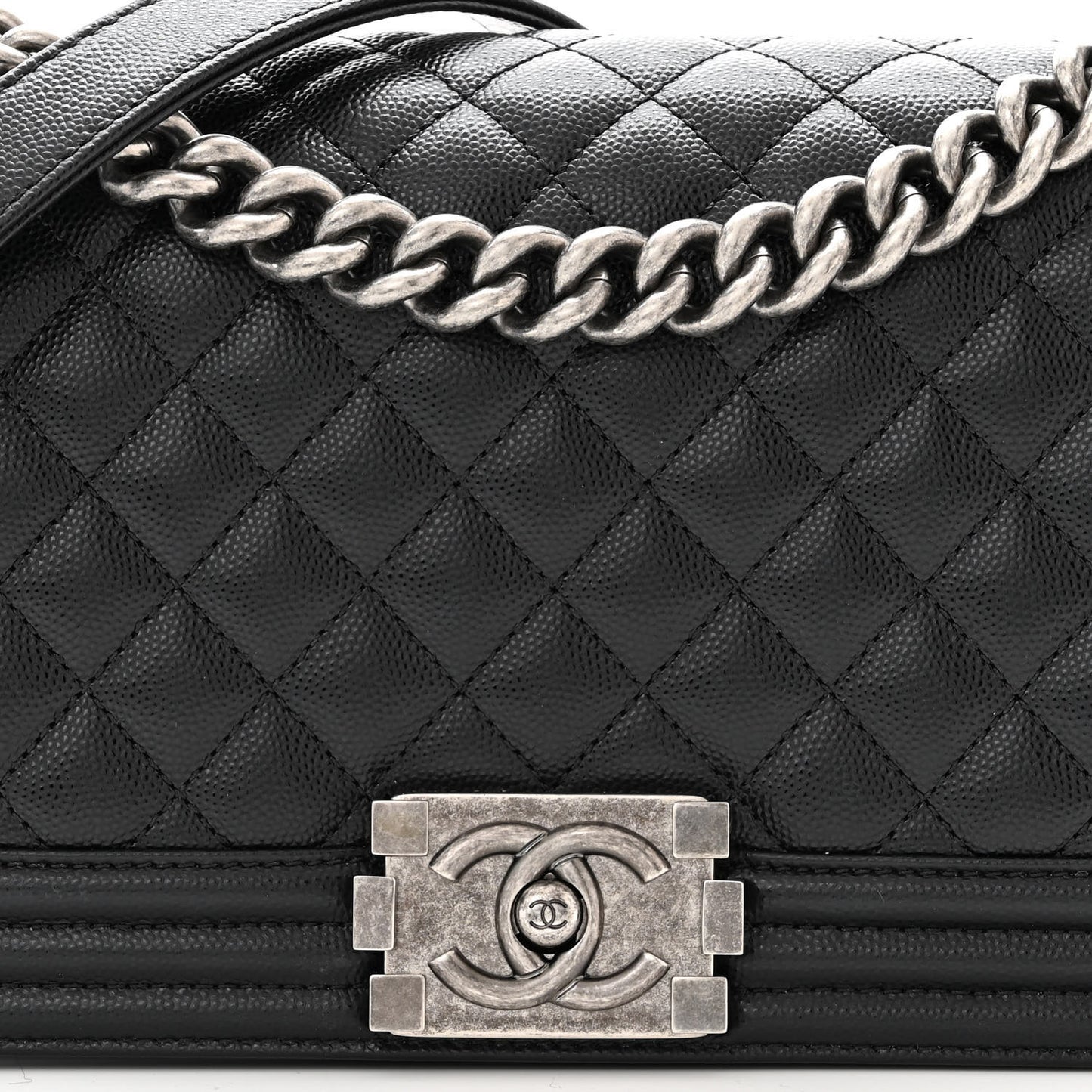 Caviar Quilted Medium Boy Flap Black