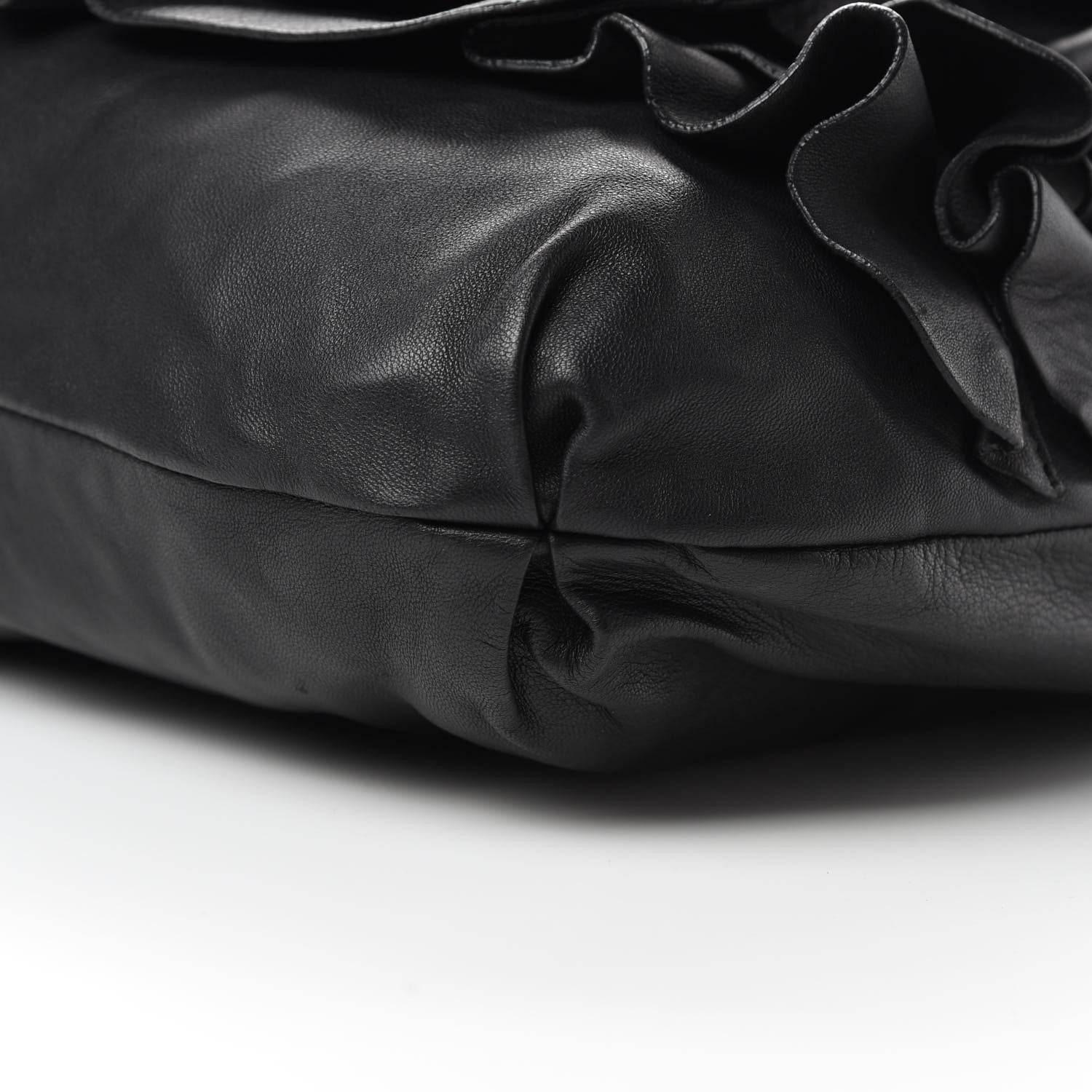Valentino Garavani Nappa Pleated Tote Black 9 of 17