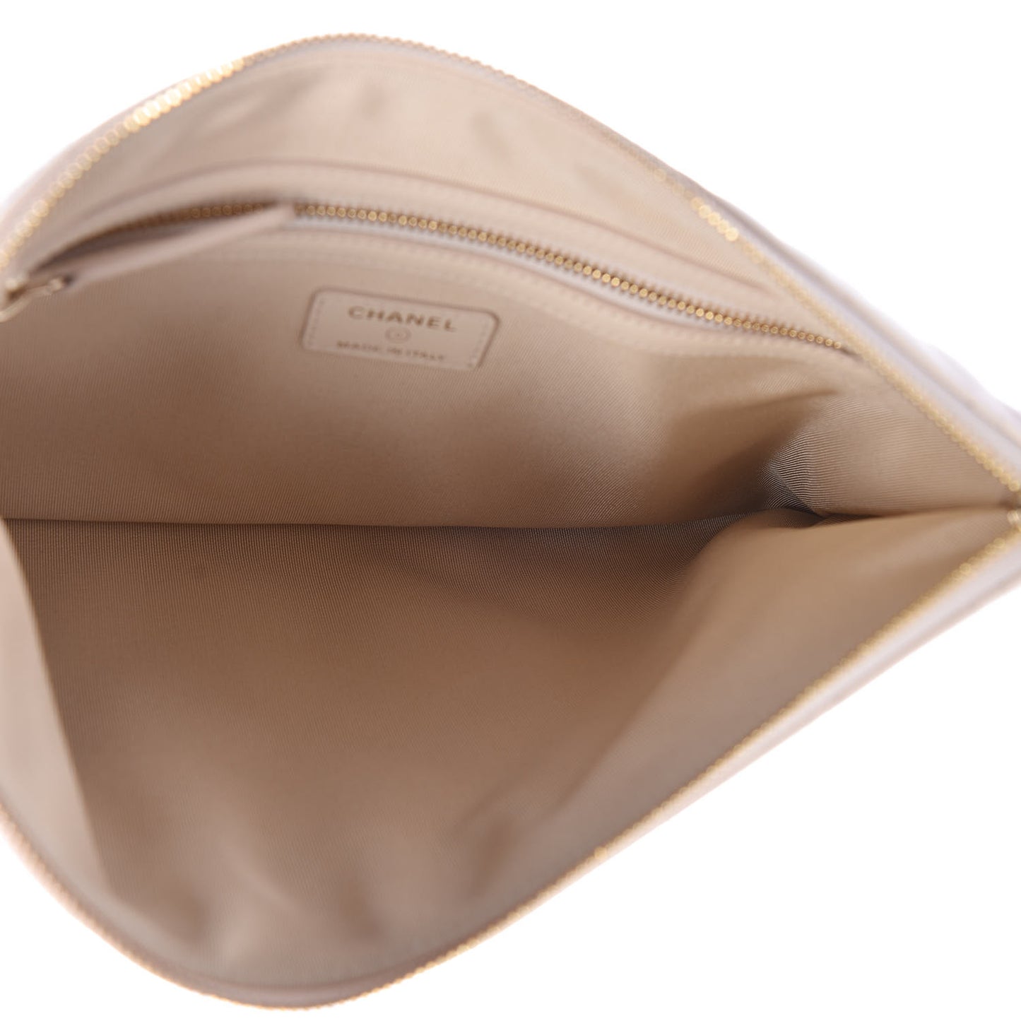 Calfskin Quilted Pearl Medium Cosmetic Case Beige