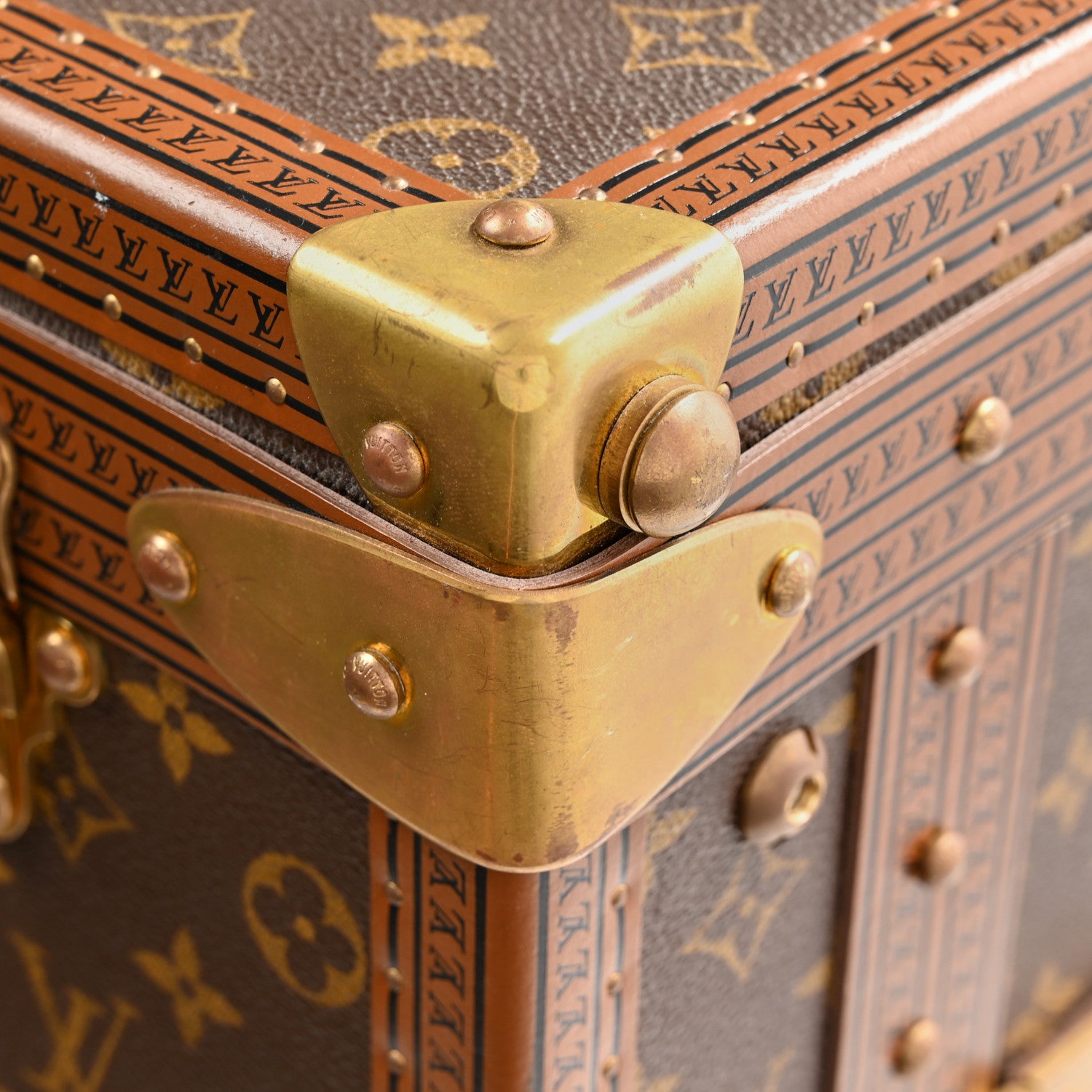 Louis Vuitton Monogram Wardrobe 85 Casier Trunk 20 of 41
