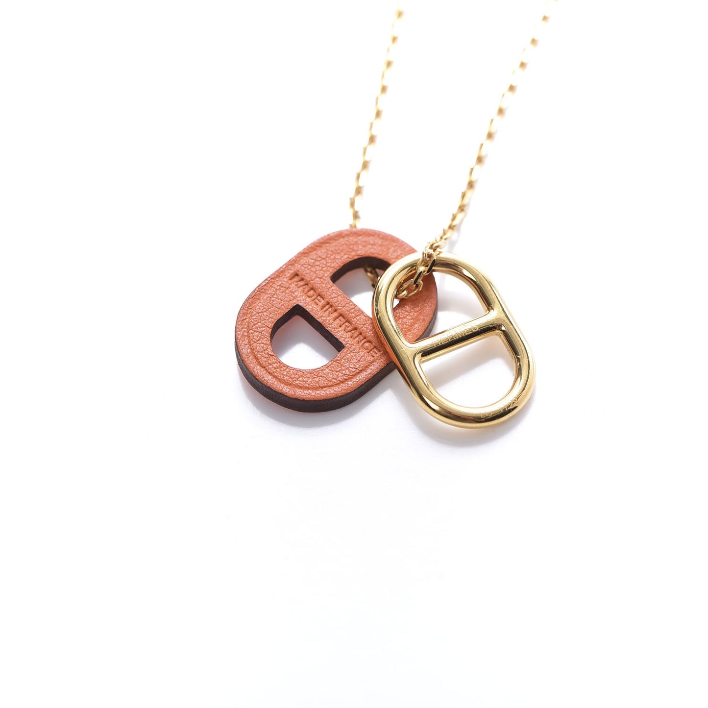 Swift O'Maillon Pendant Necklace Orange