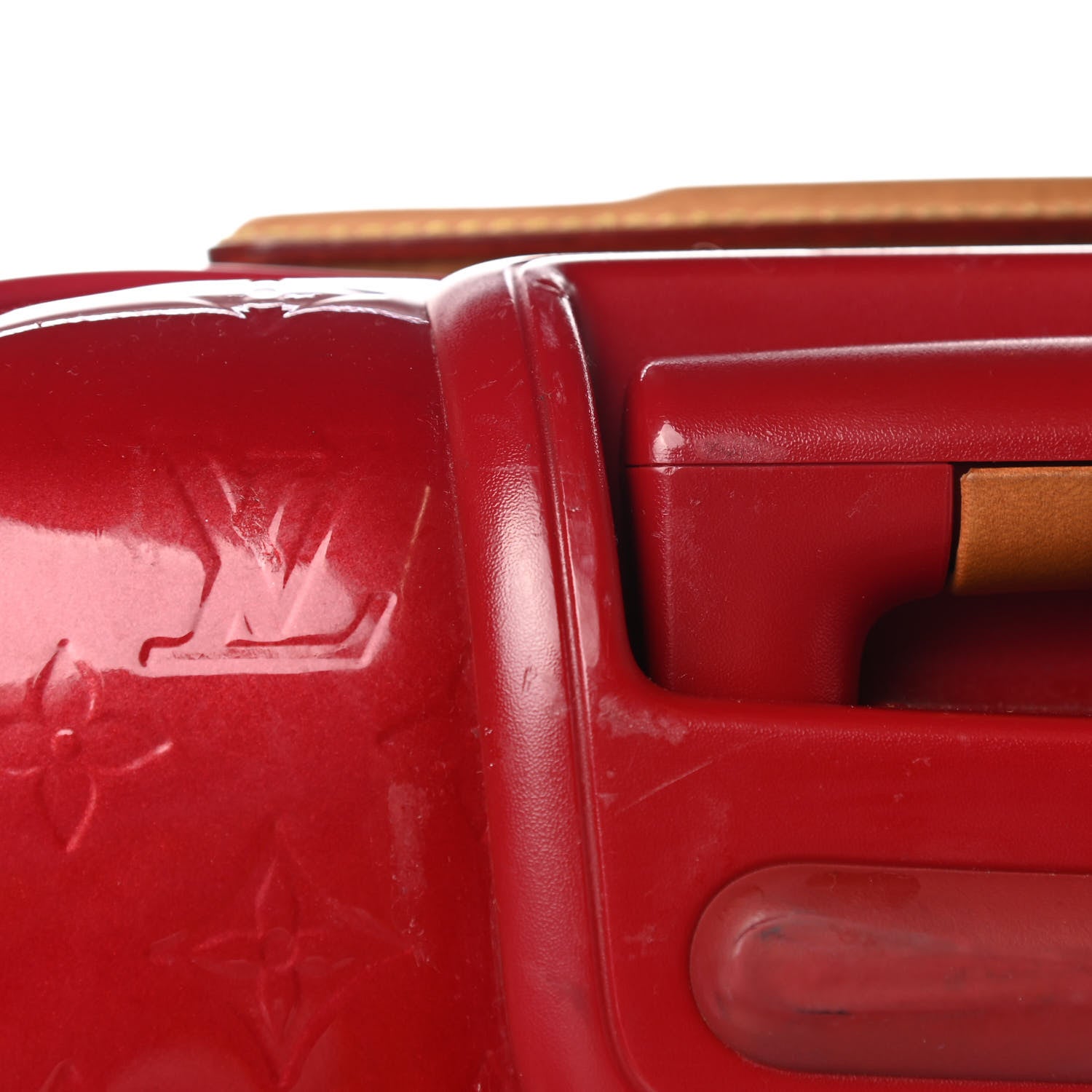 Louis Vuitton Vernis Pegase 45 Pomme D'Amour 24 of 34