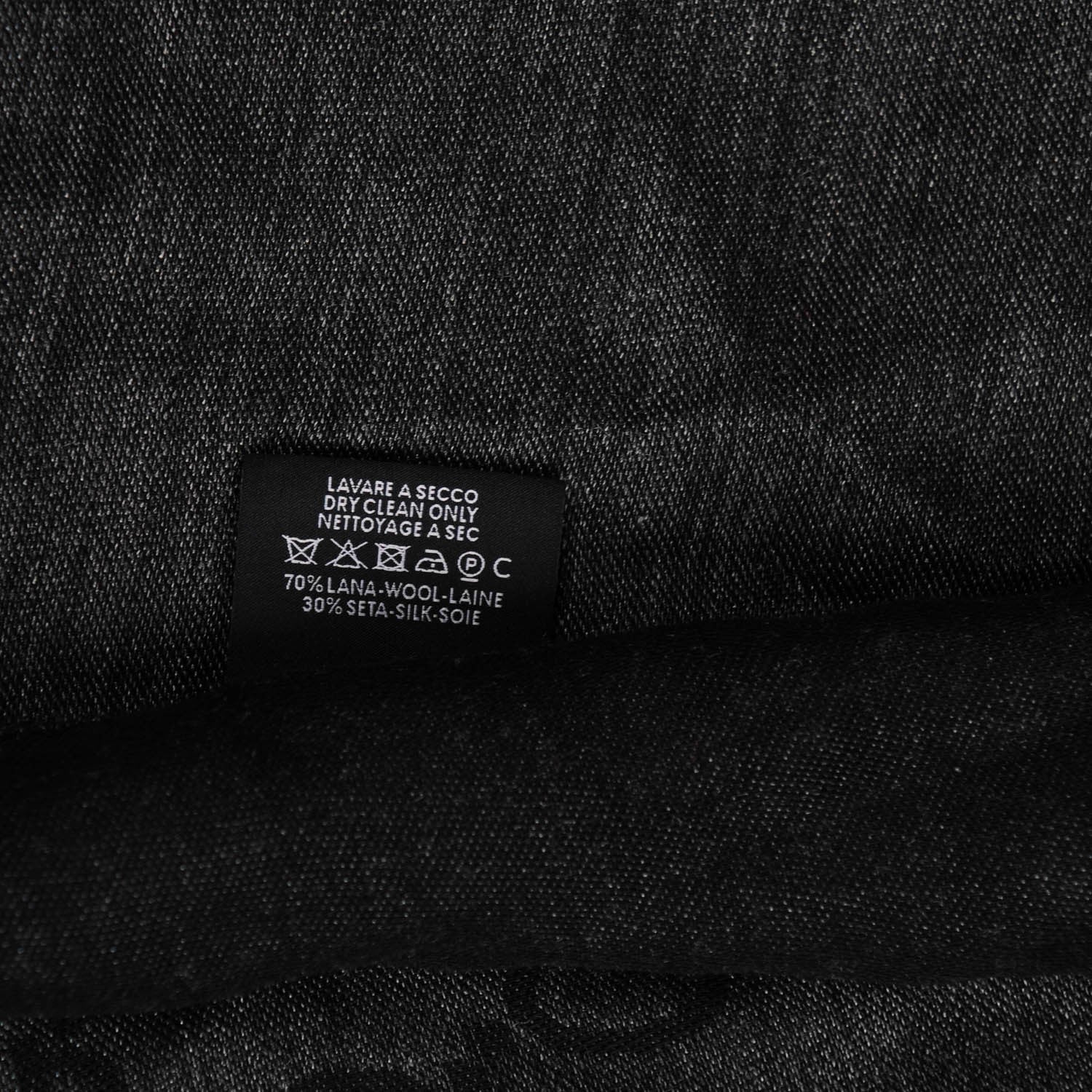Gucci Wool Silk Monogram Fringe Scarf Grey Black 5 of 5