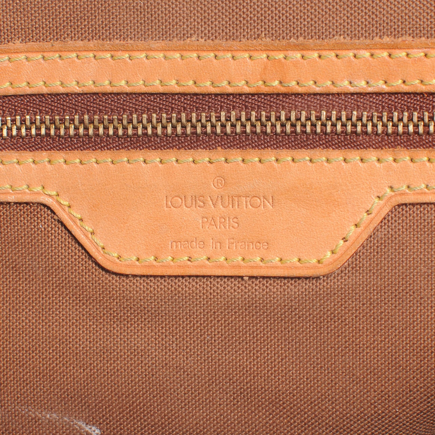 Louis Vuitton Monogram Cabas Mezzo 6 of 8