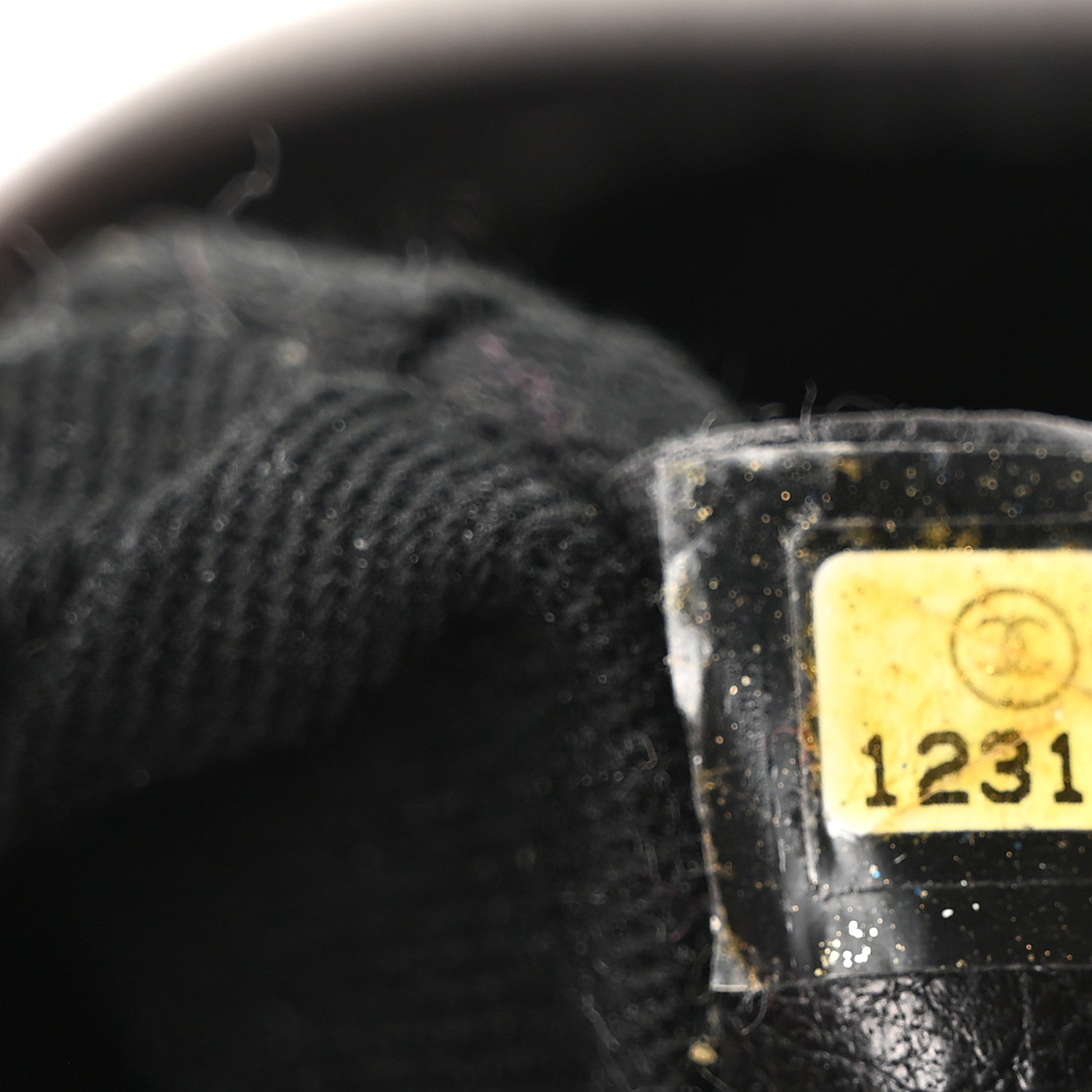 Chanel Caviar CC Hobo Grey 7 of 10