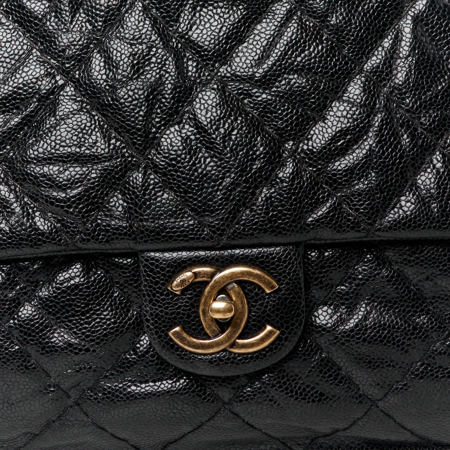 Crumpled Grained Calfskin Medium Coco Pleats Messenger Flap Black