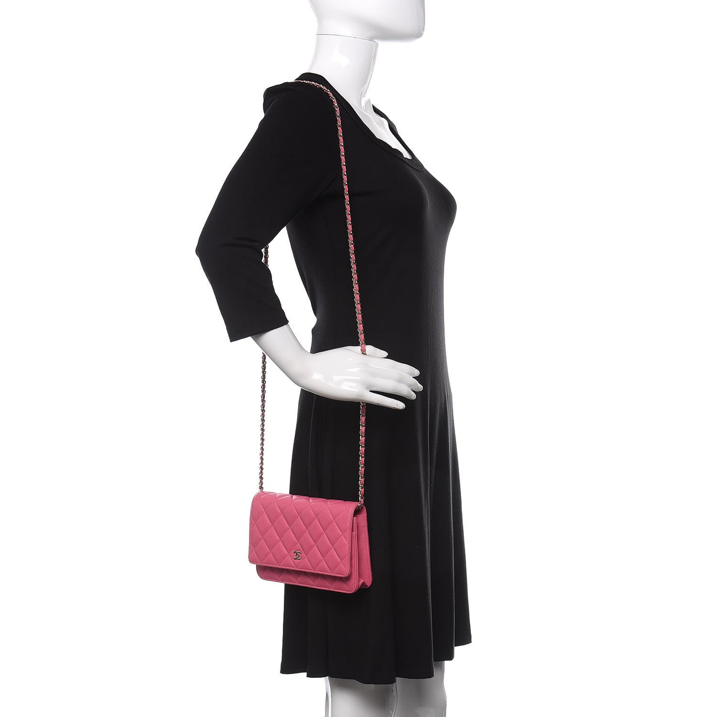 Caviar Quilted Wallet on Chain WOC Pink