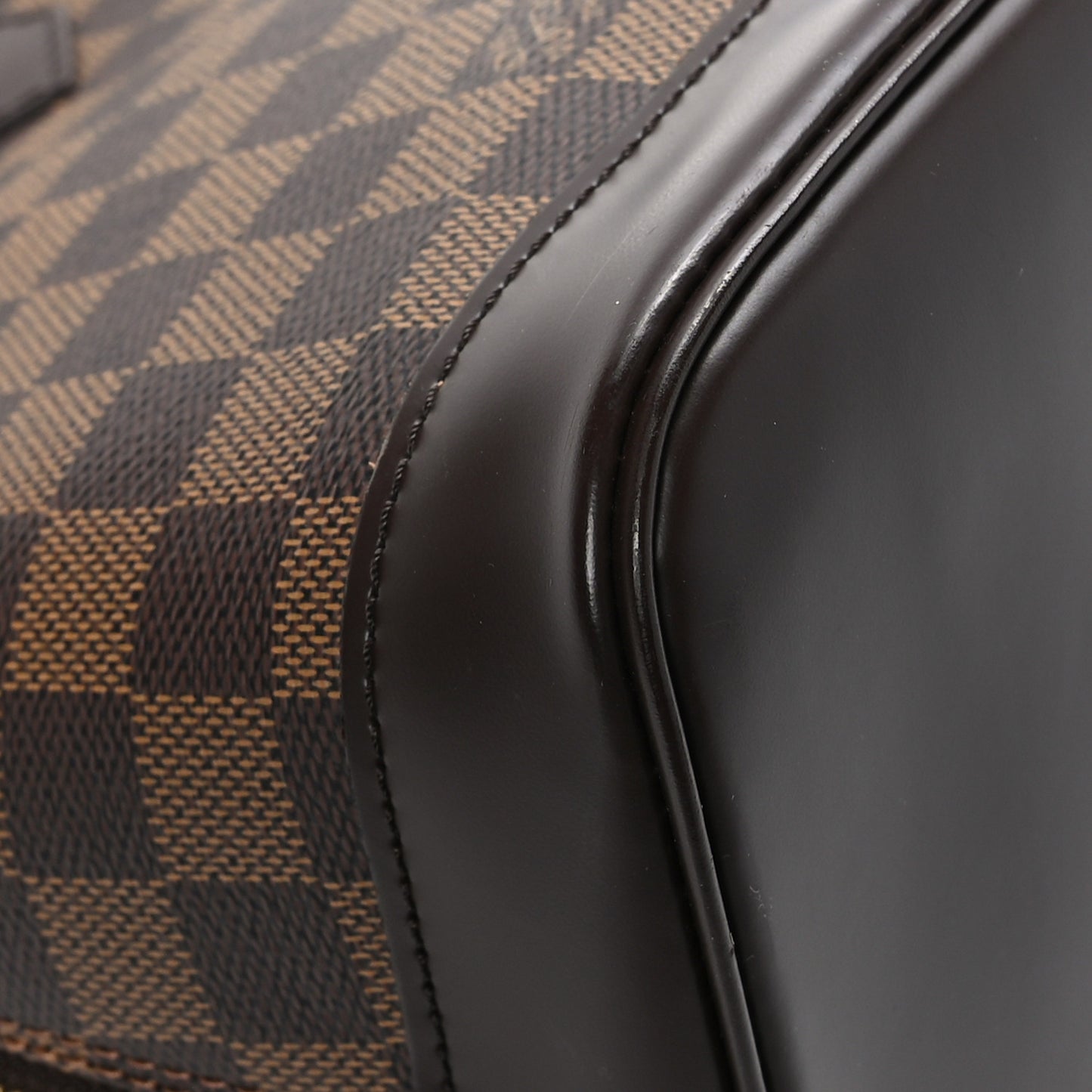 Damier Ebene Alma PM