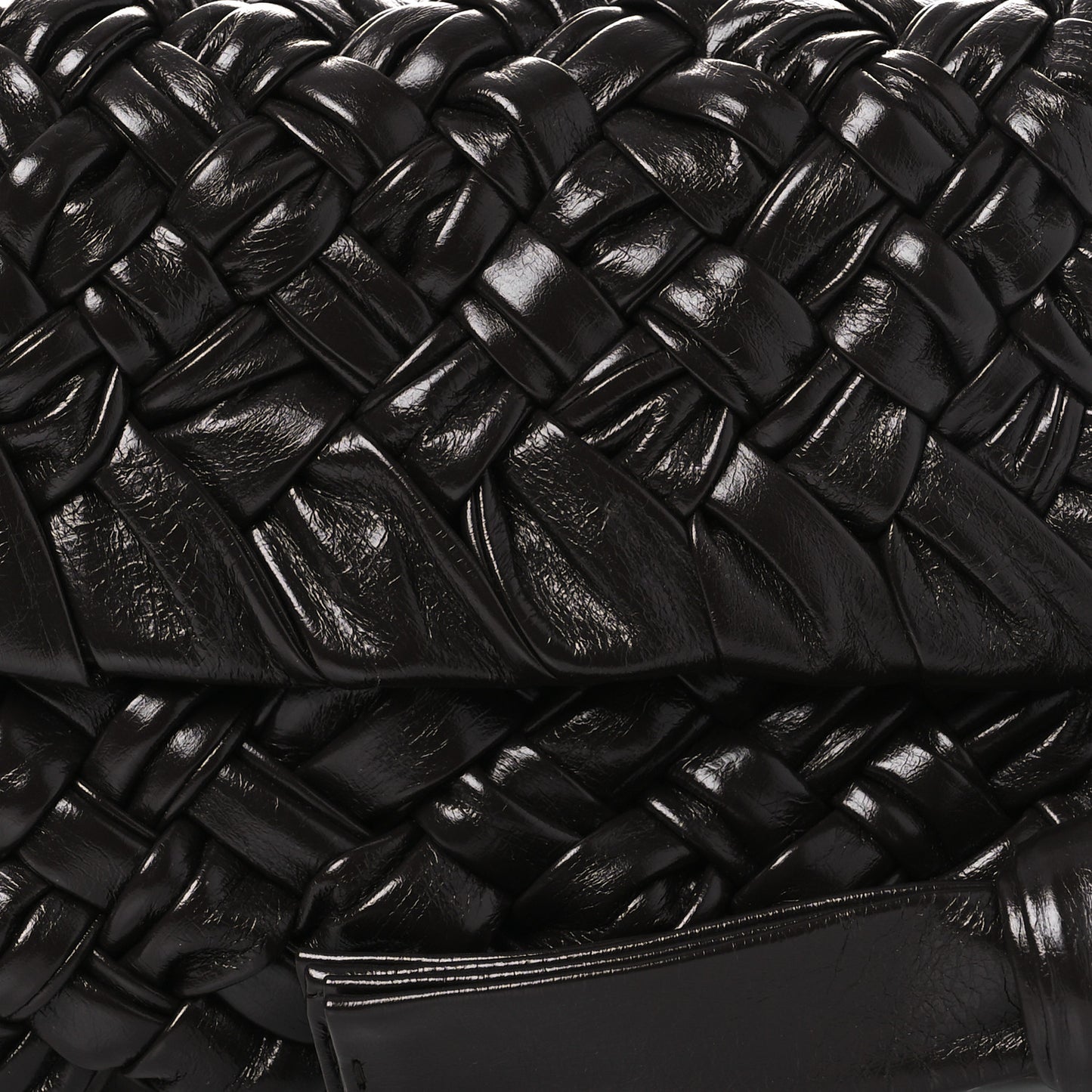 Calfskin Foulard Intreccio Kalimero Città Shoulder Bag Fondant