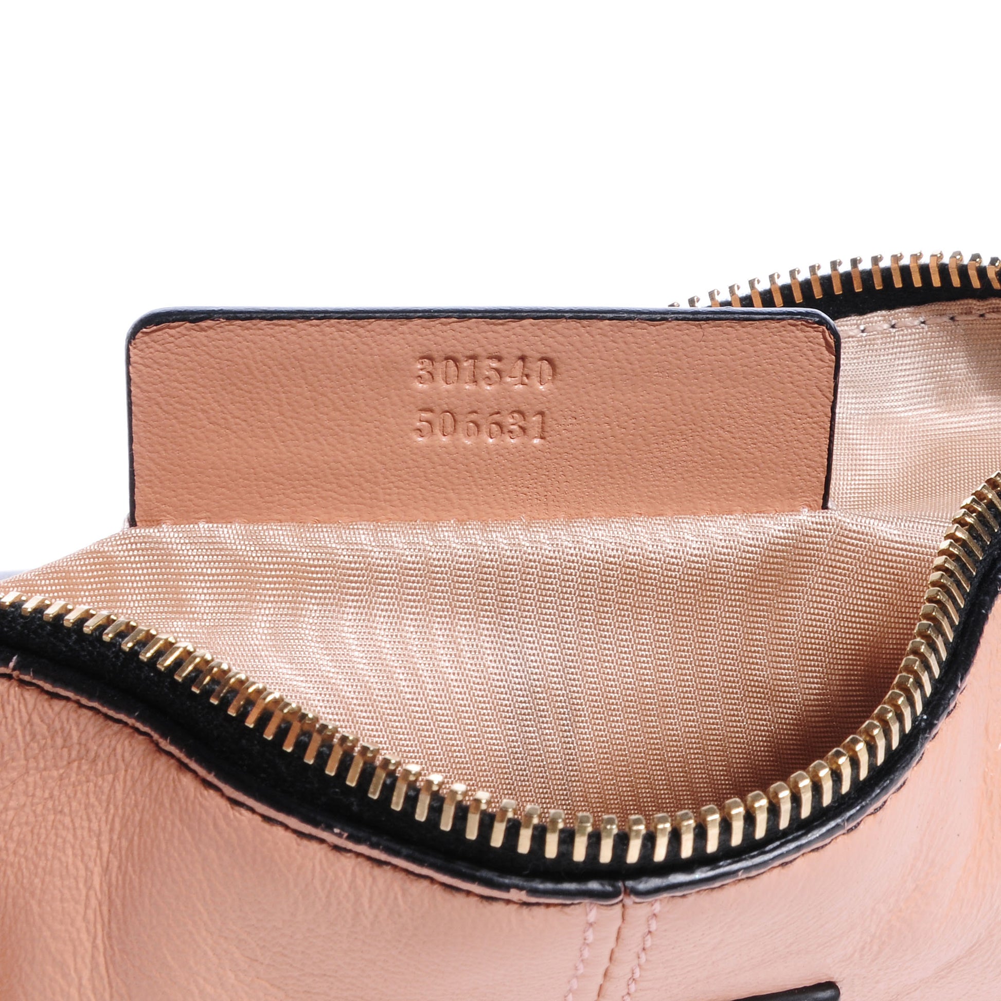 Alexander McQueen De Manta Cosmetic Case Blush Black 7 of 7
