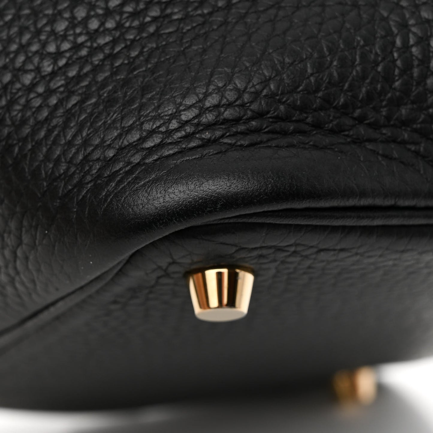 Taurillon Clemence Picotin Lock 18 PM Black