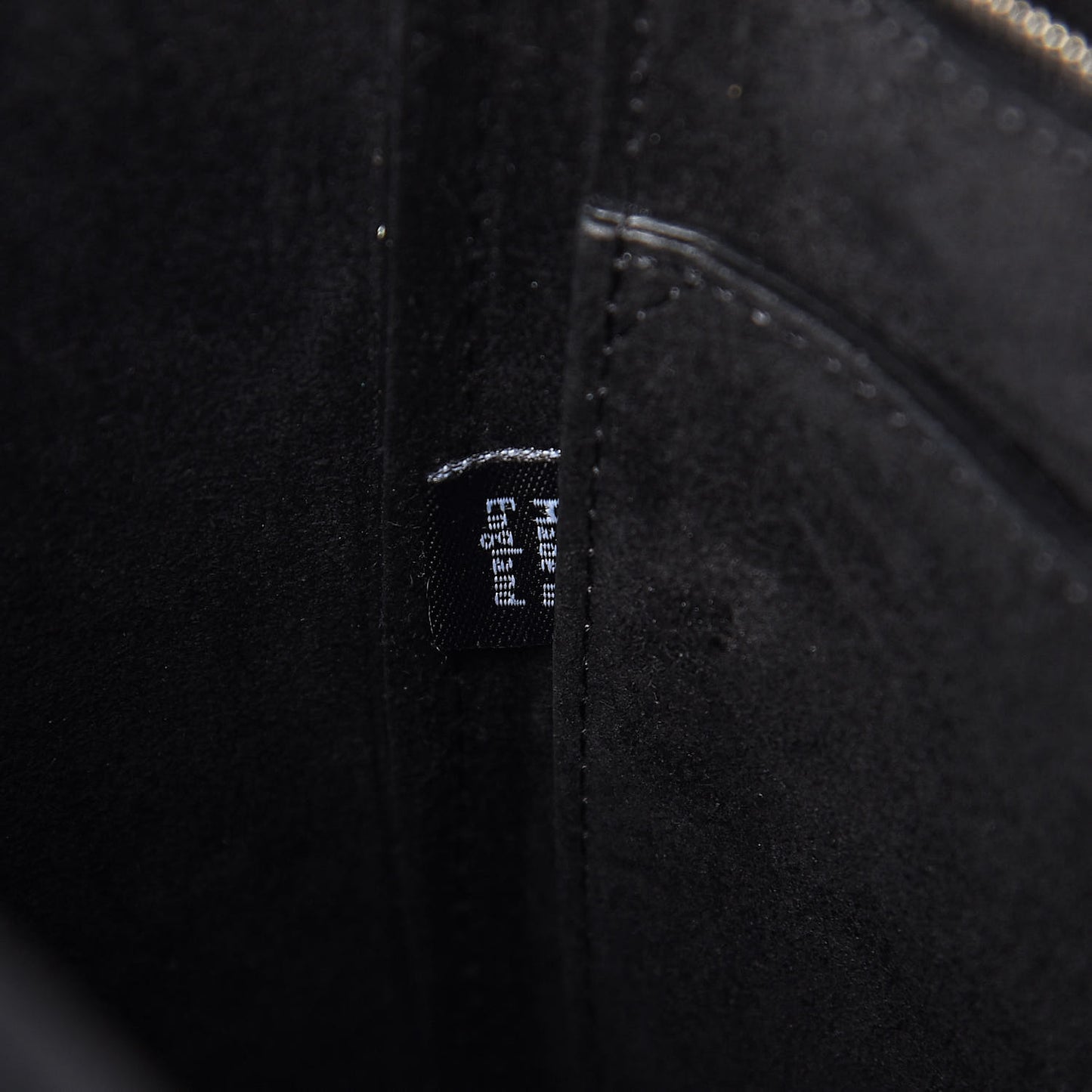 Silky Calf Small Willow Tote Black