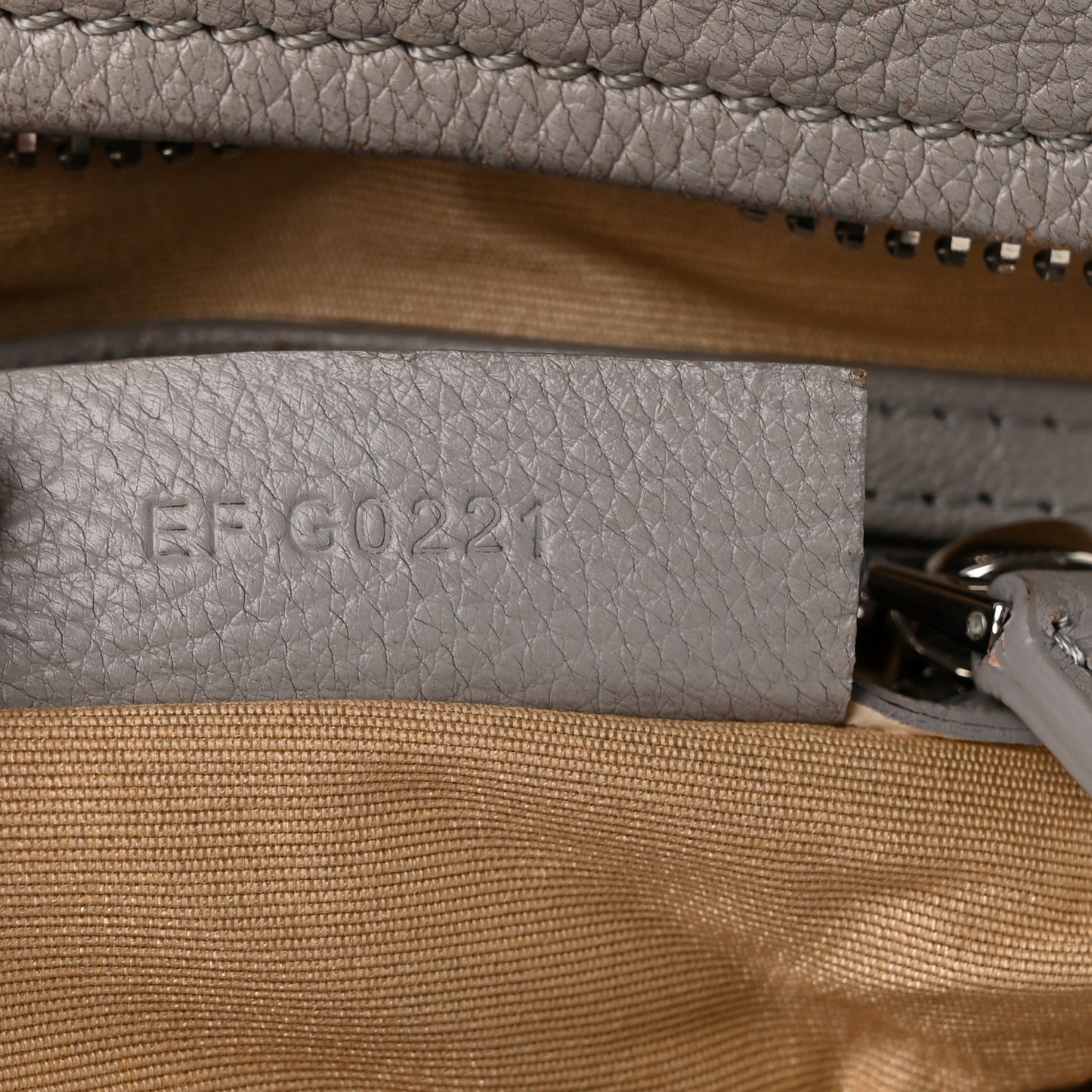 Sugar Goatskin Medium Pandora Pearl Grey