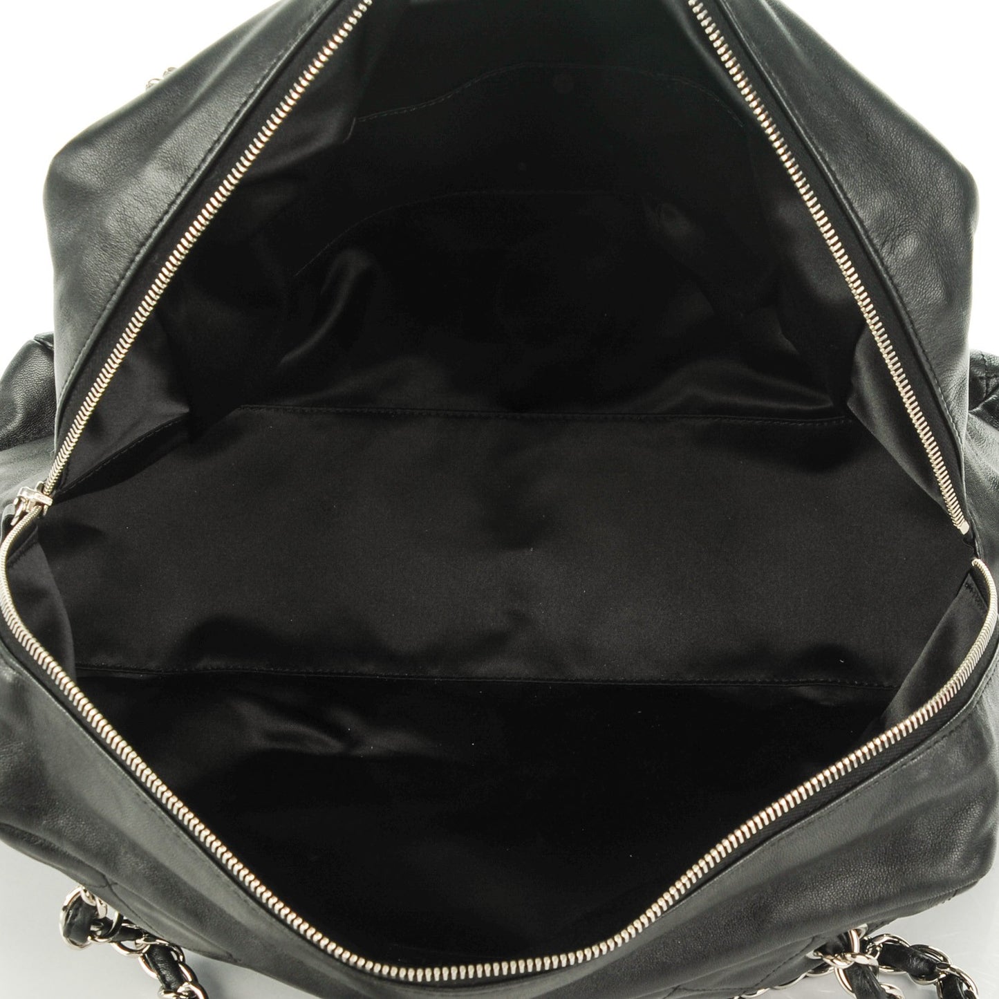 Lambskin Quilted Chain Around Tote Black