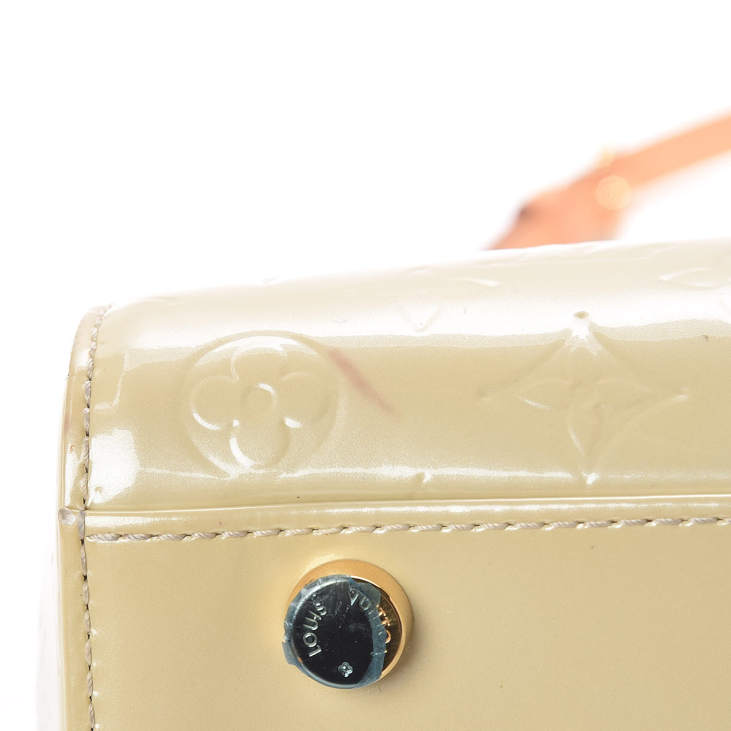 Louis Vuitton Vernis Brea GM Blanc Corail 13 of 15