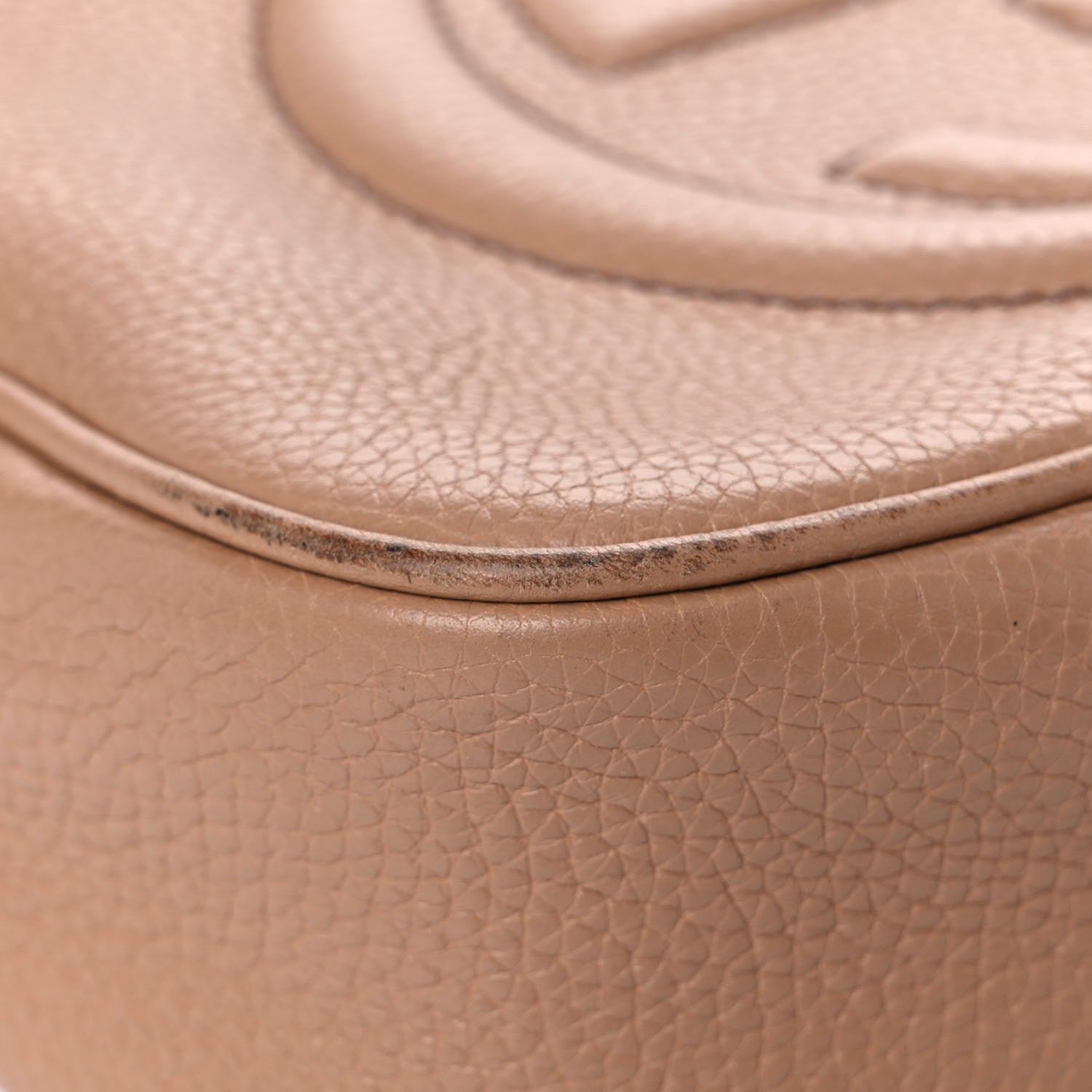 Gucci Pebbled Calfskin Small Soho Disco Bag Camelia 7 of 21