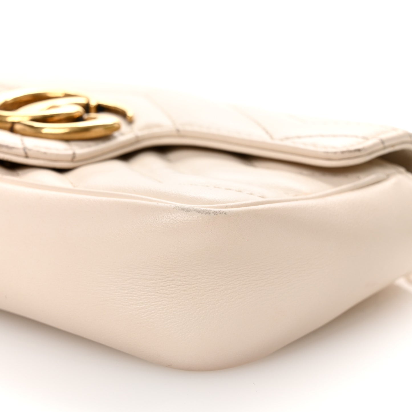 Calfskin Matelasse Super Mini GG Marmont Shoulder Bag White