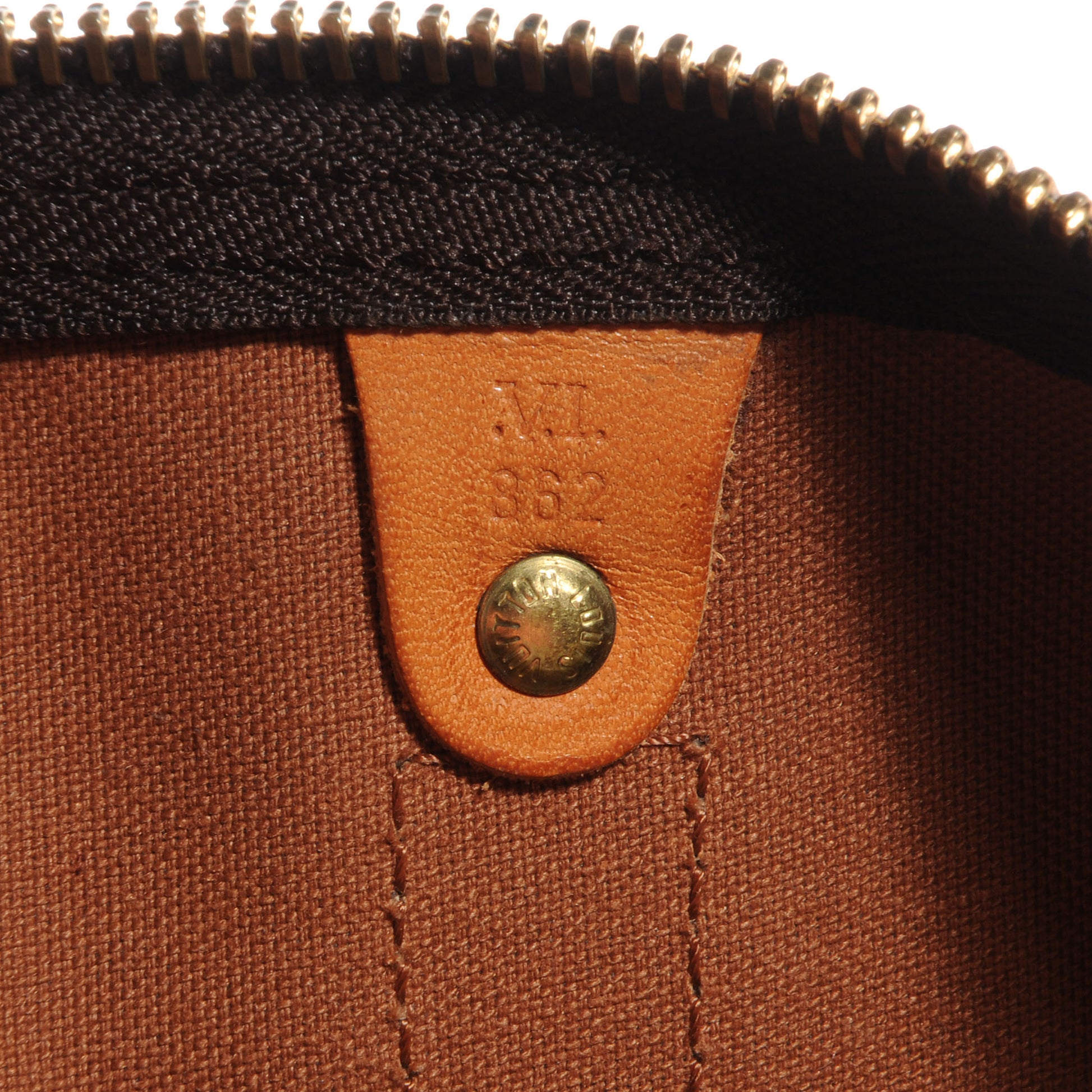 Louis Vuitton Monogram Keepall Bandouliere 55 6 of 8