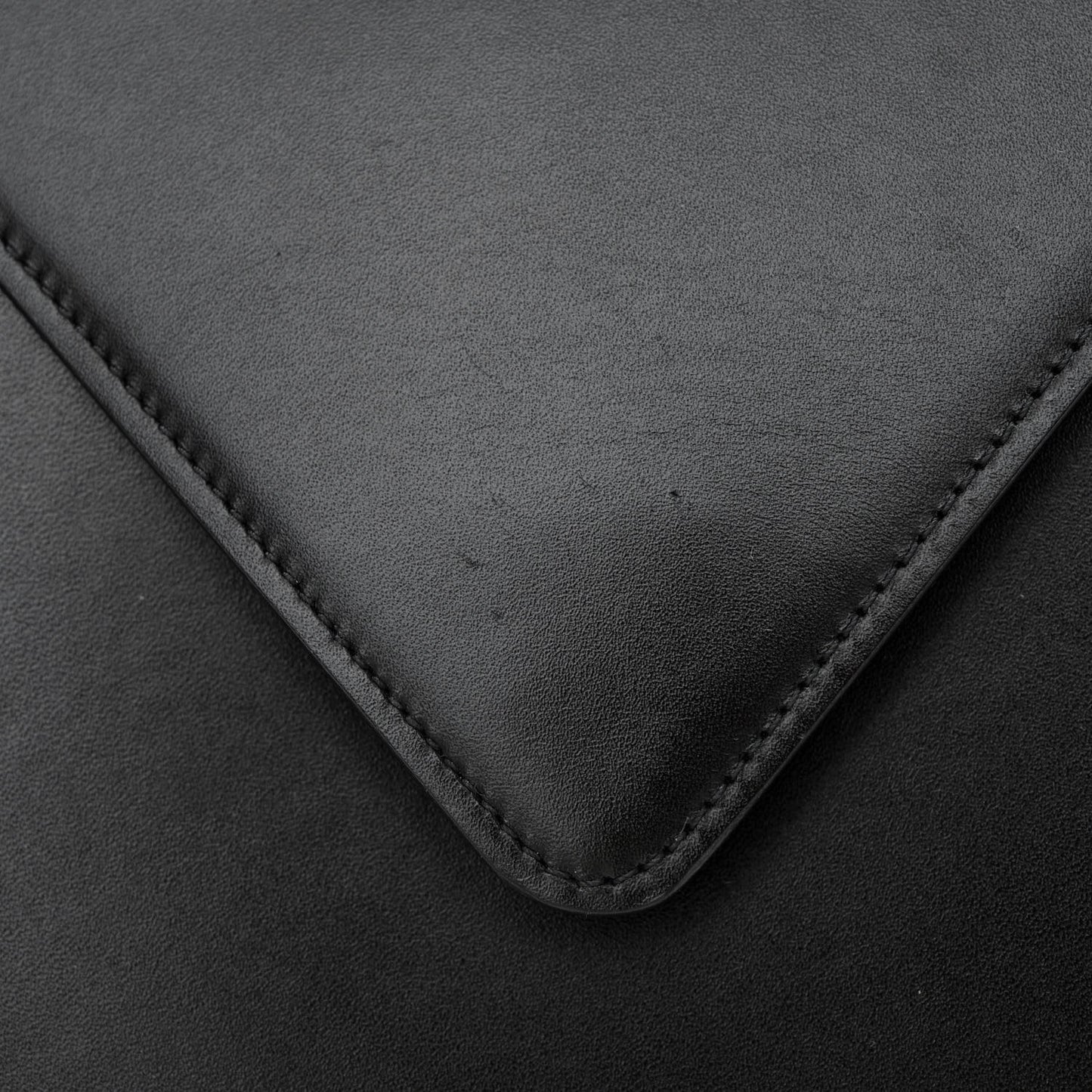 Smooth Calfskin Edwige Shoulder Bag Black