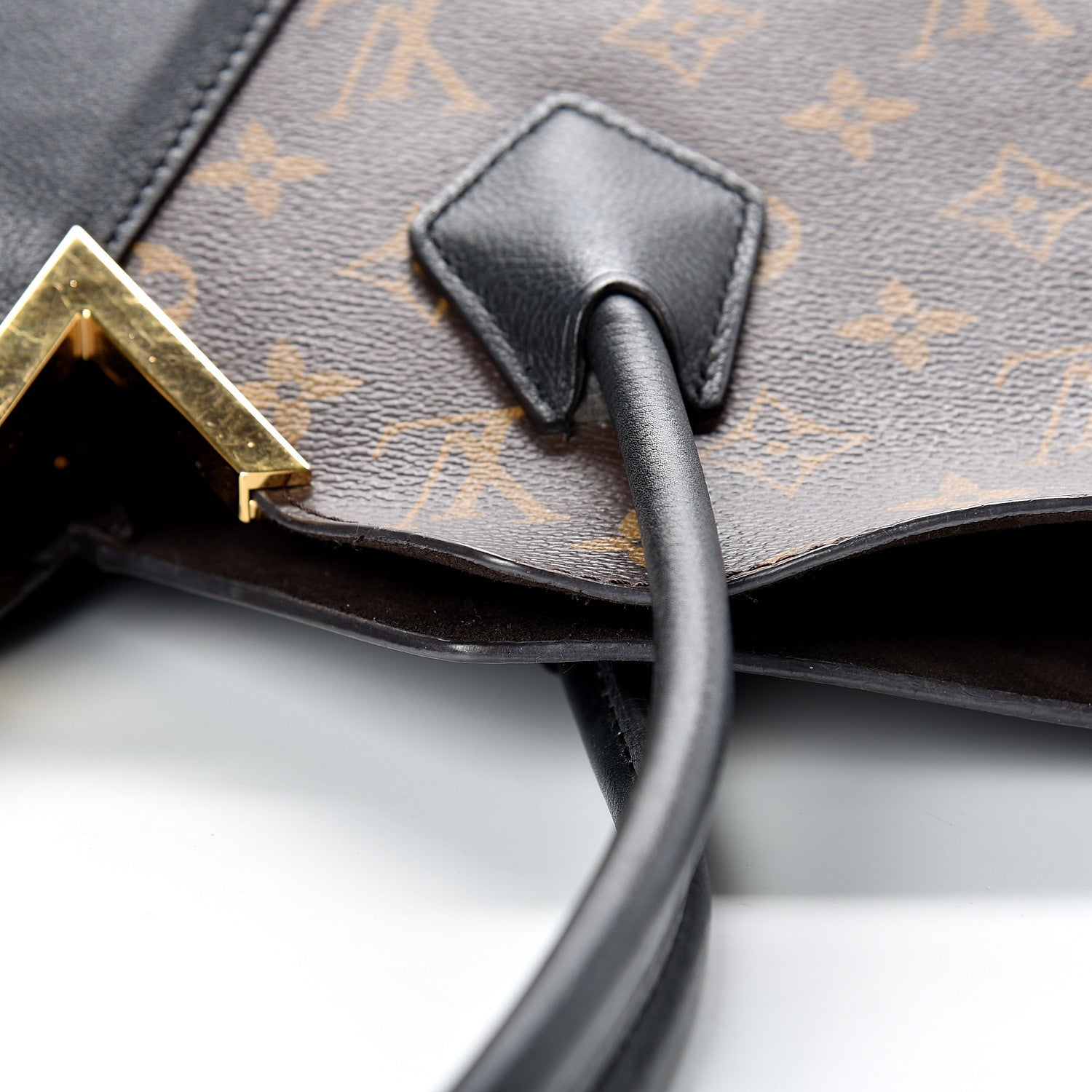 Louis Vuitton Calfskin Monogram Kimono Tote Black 19 of 25