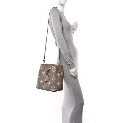 Louis Vuitton Empreinte Monogram Giant Neonoe MM Tourterelle Creme 2 of 11