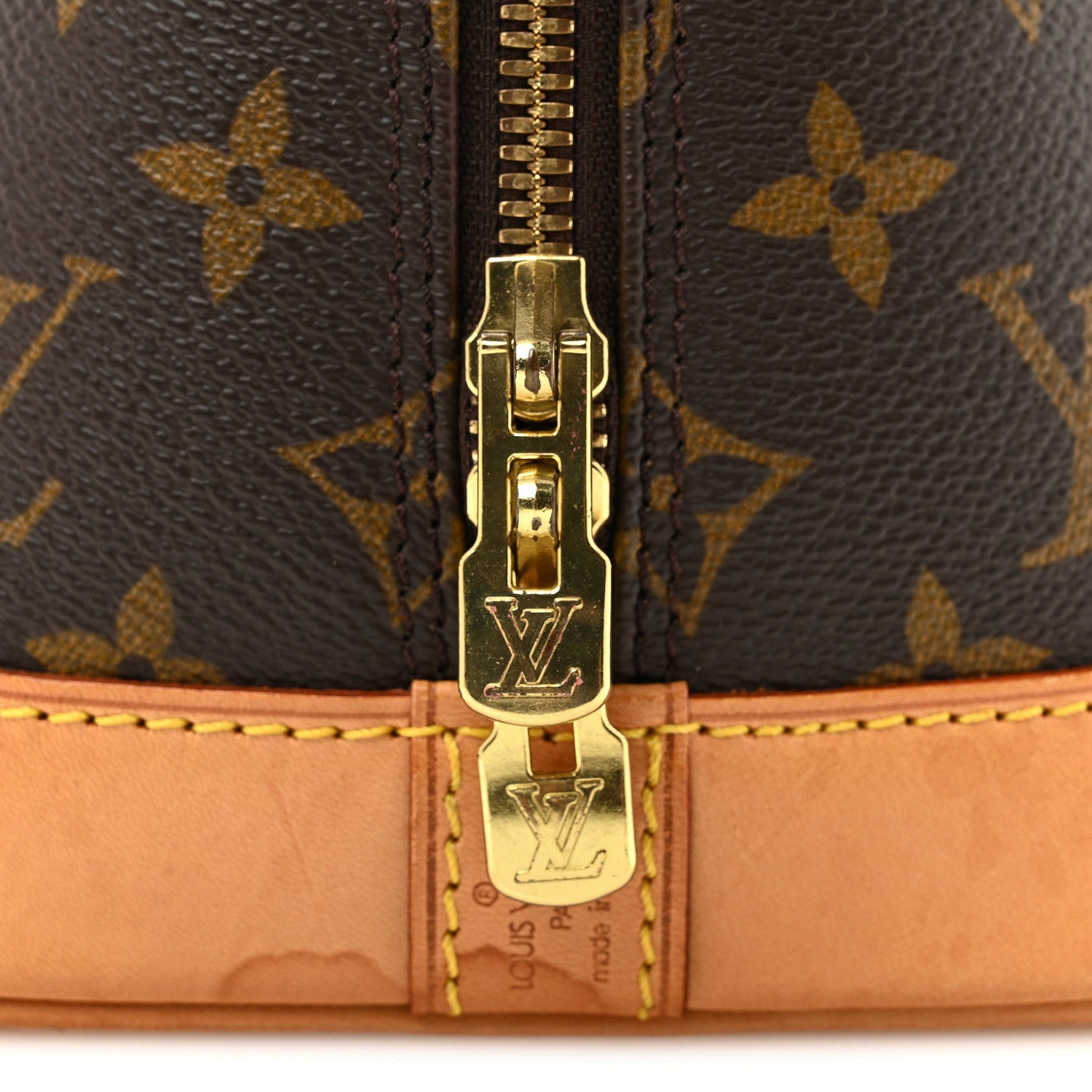 Louis Vuitton Monogram Alma PM 13 of 13