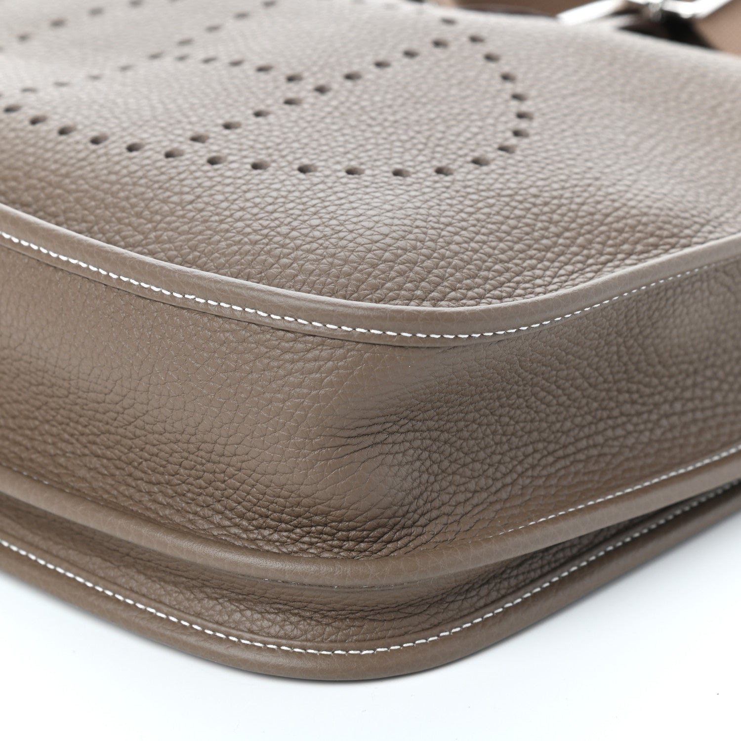 Hermes Taurillon Clemence Evelyne III PM Etoupe 9 of 9