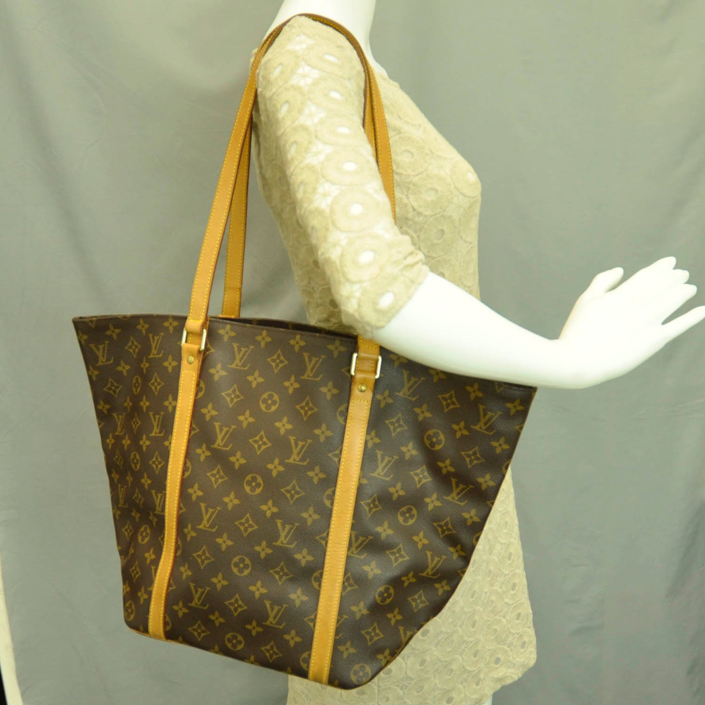 Monogram Sac Shopping Tote
