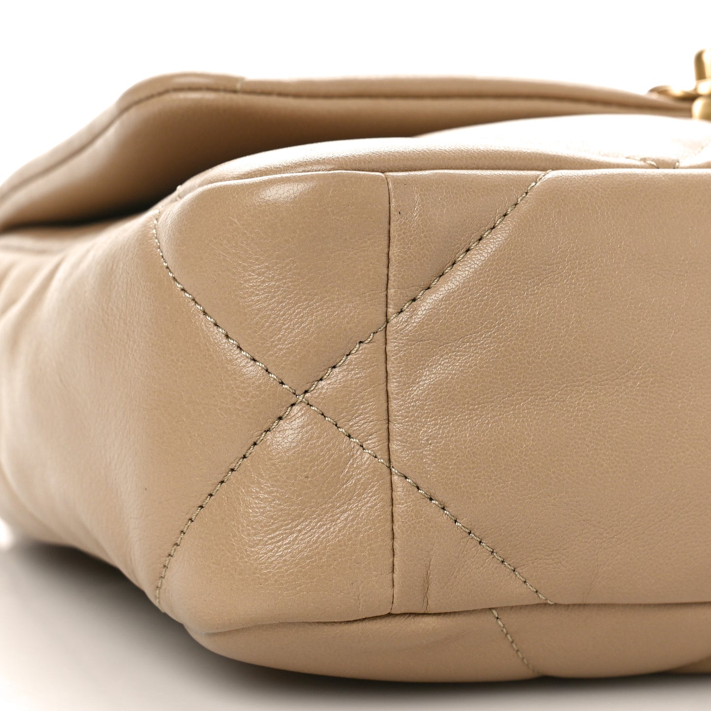 Lambskin Quilted Medium Chanel 19 Flap Dark Beige